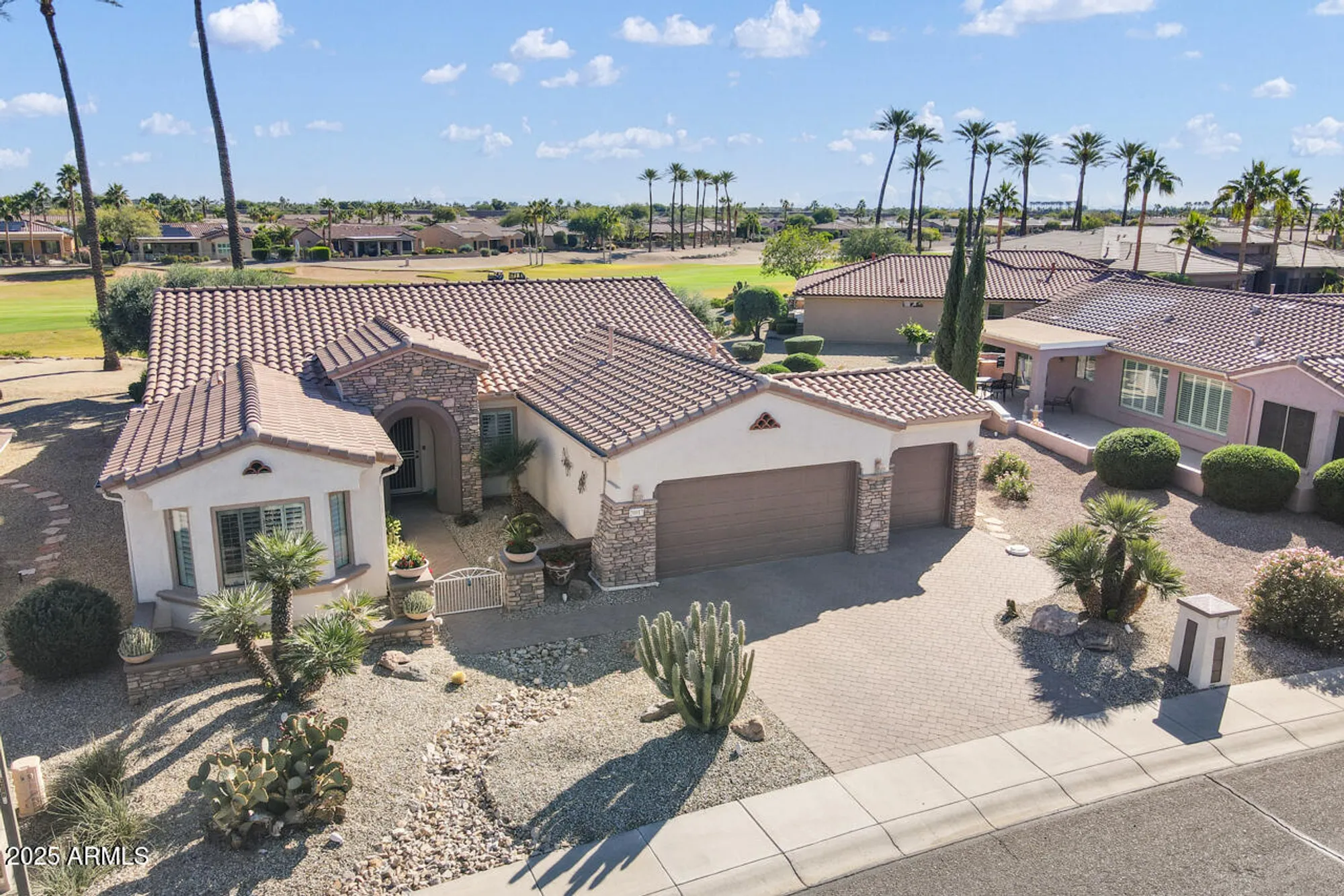 Property Slideshow image 3 of 57 | 20017 n coronado ridge dr, Surprise, AZ, 85387