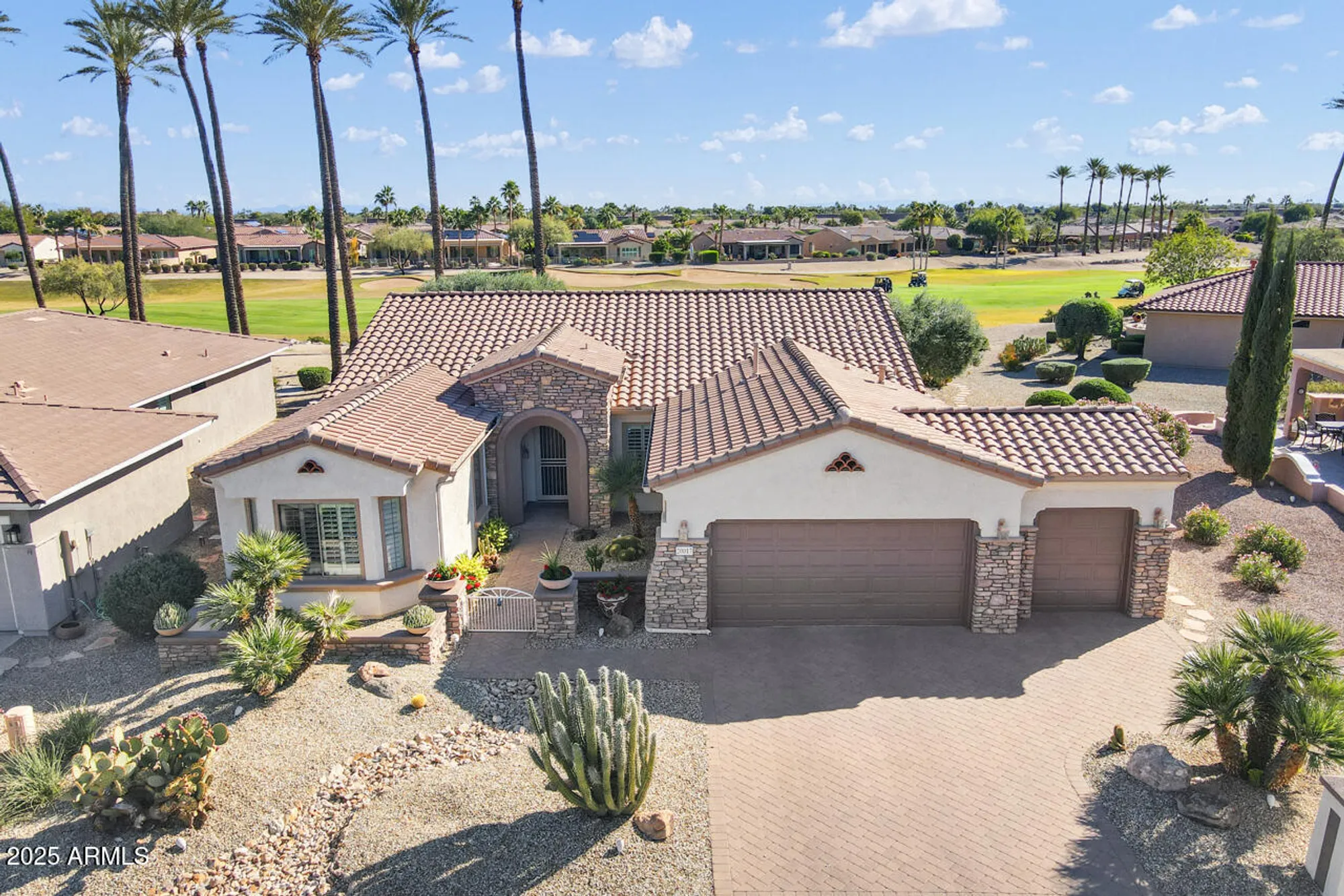 Property Slideshow image 44 of 57 | 20017 n coronado ridge dr, Surprise, AZ, 85387