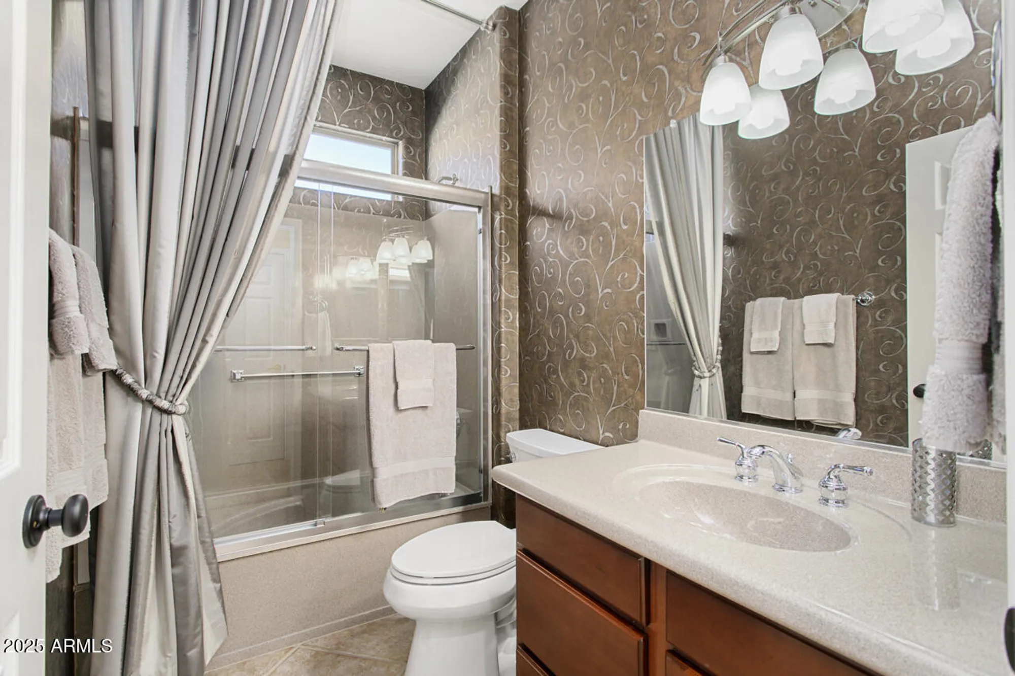 Property Slideshow image 30 of 57 | 20017 n coronado ridge dr, Surprise, AZ, 85387