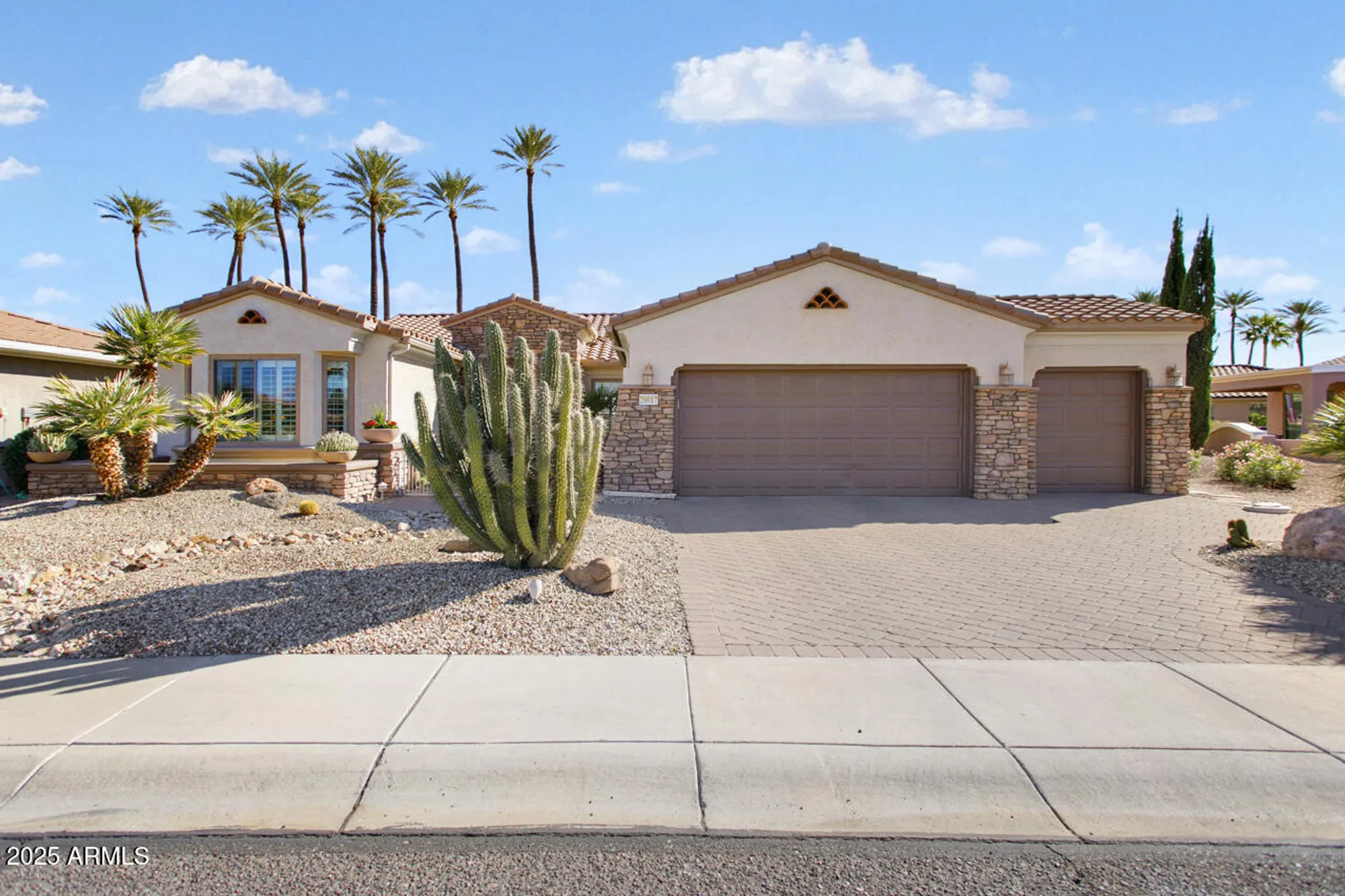 Property Slideshow image 1 of 57 | 20017 n coronado ridge dr, Surprise, AZ, 85387