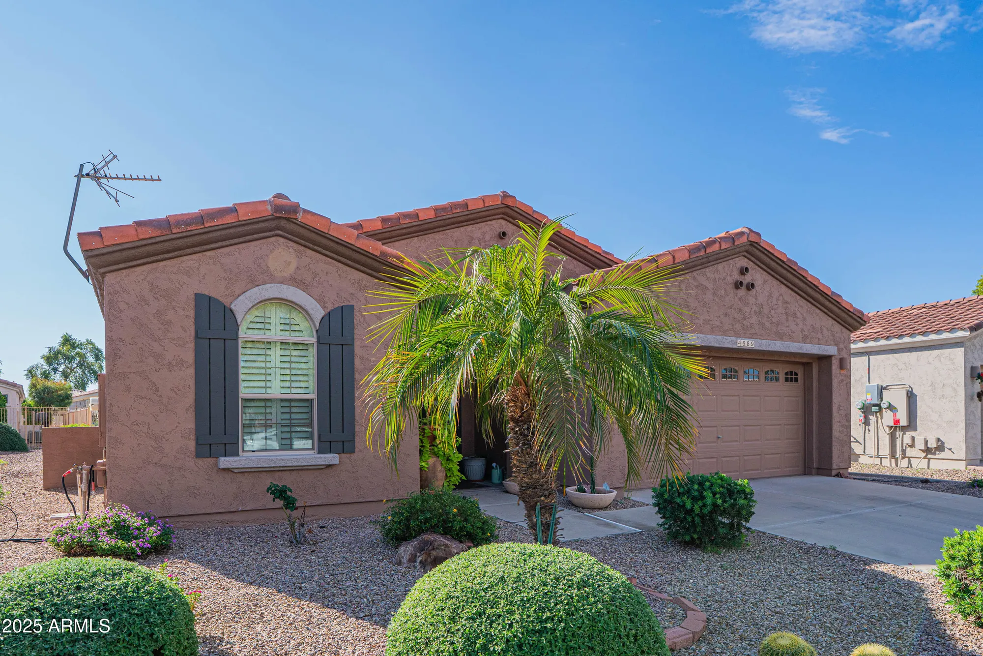 Property Slideshow image 2 of 33 | 4689 e jude ct, Gilbert, AZ, 85298