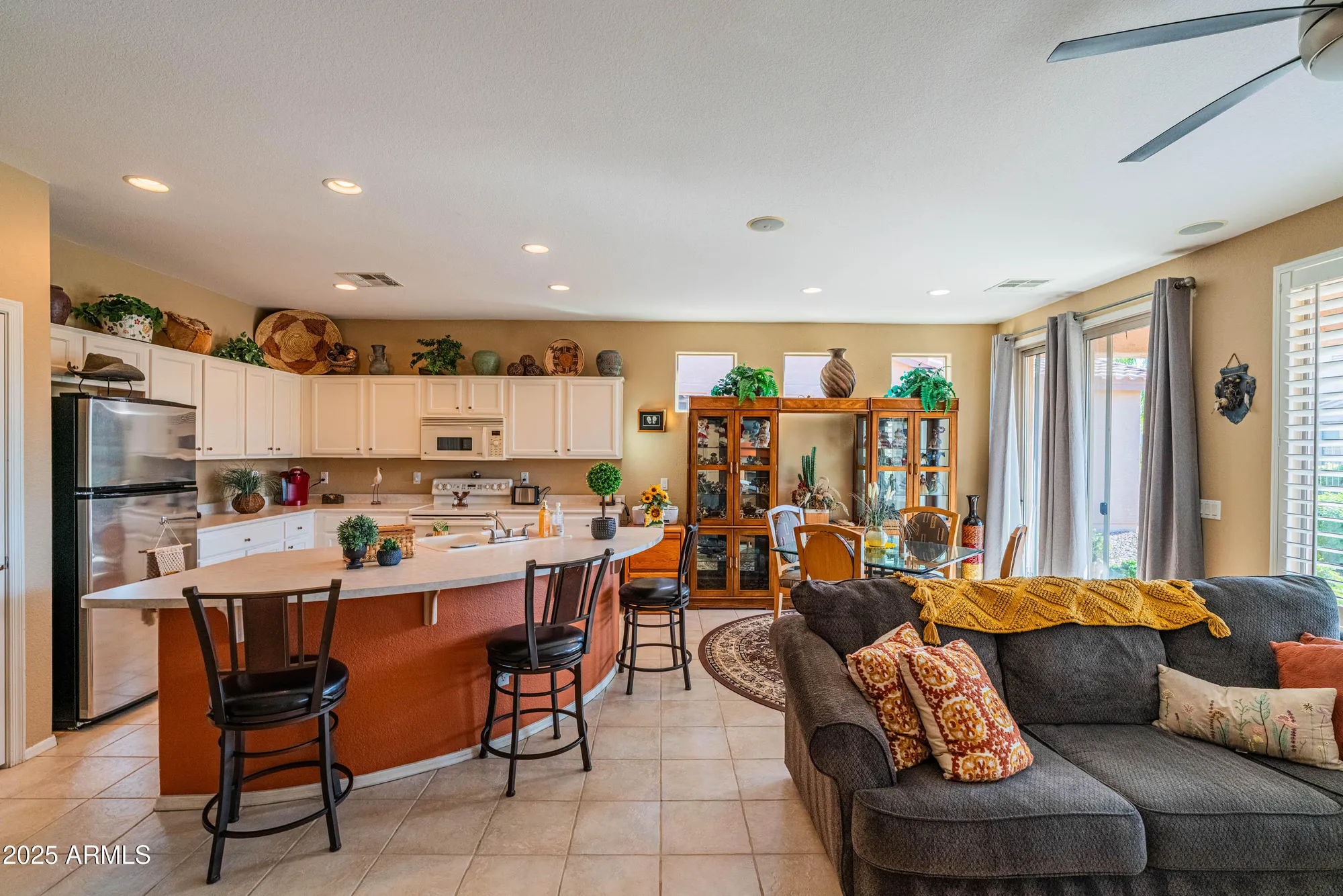 Property Slideshow image 17 of 33 | 4689 e jude ct, Gilbert, AZ, 85298