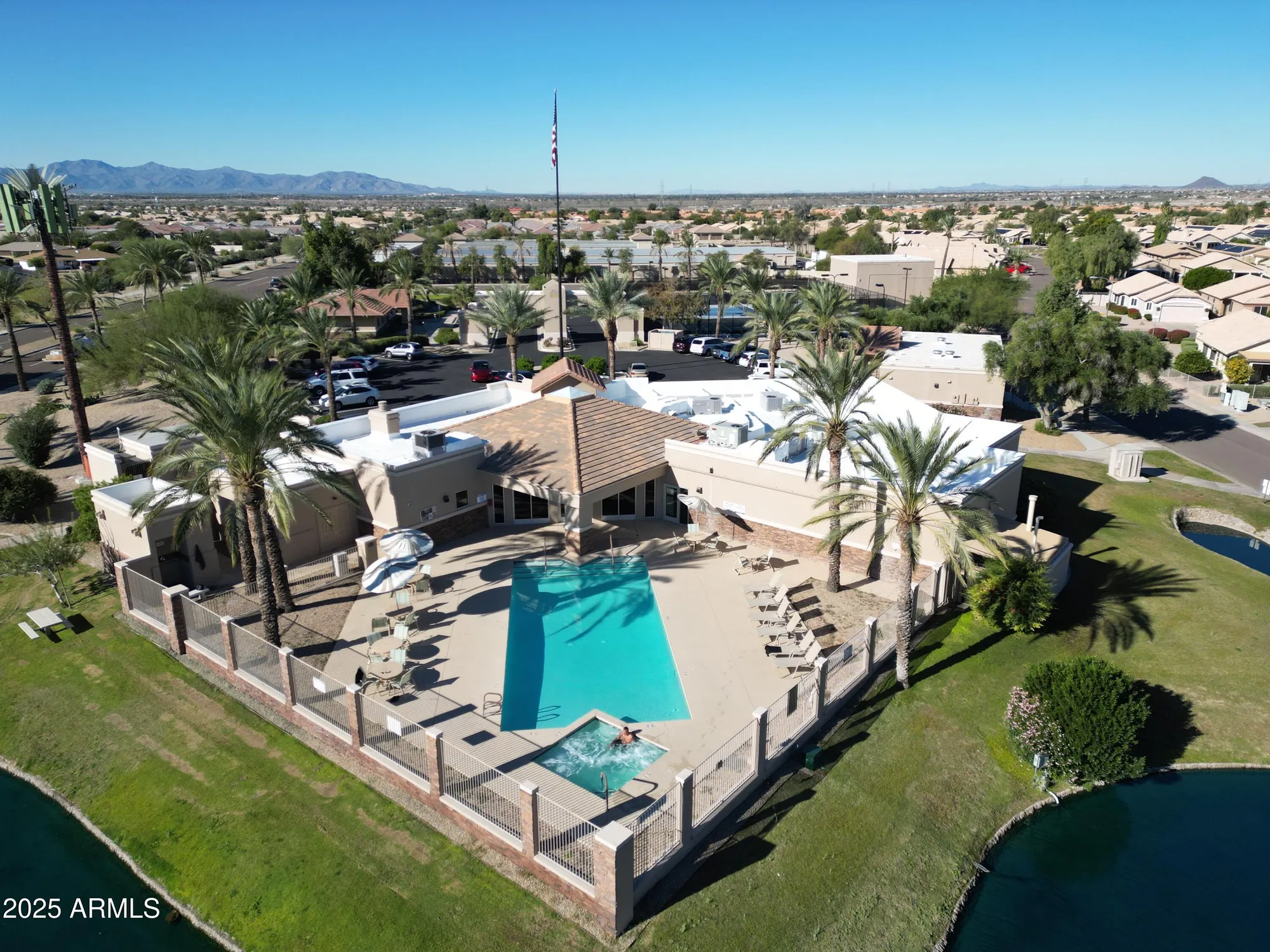 Property Slideshow image 43 of 51 | 20710 n 105th dr, Peoria, AZ, 85382