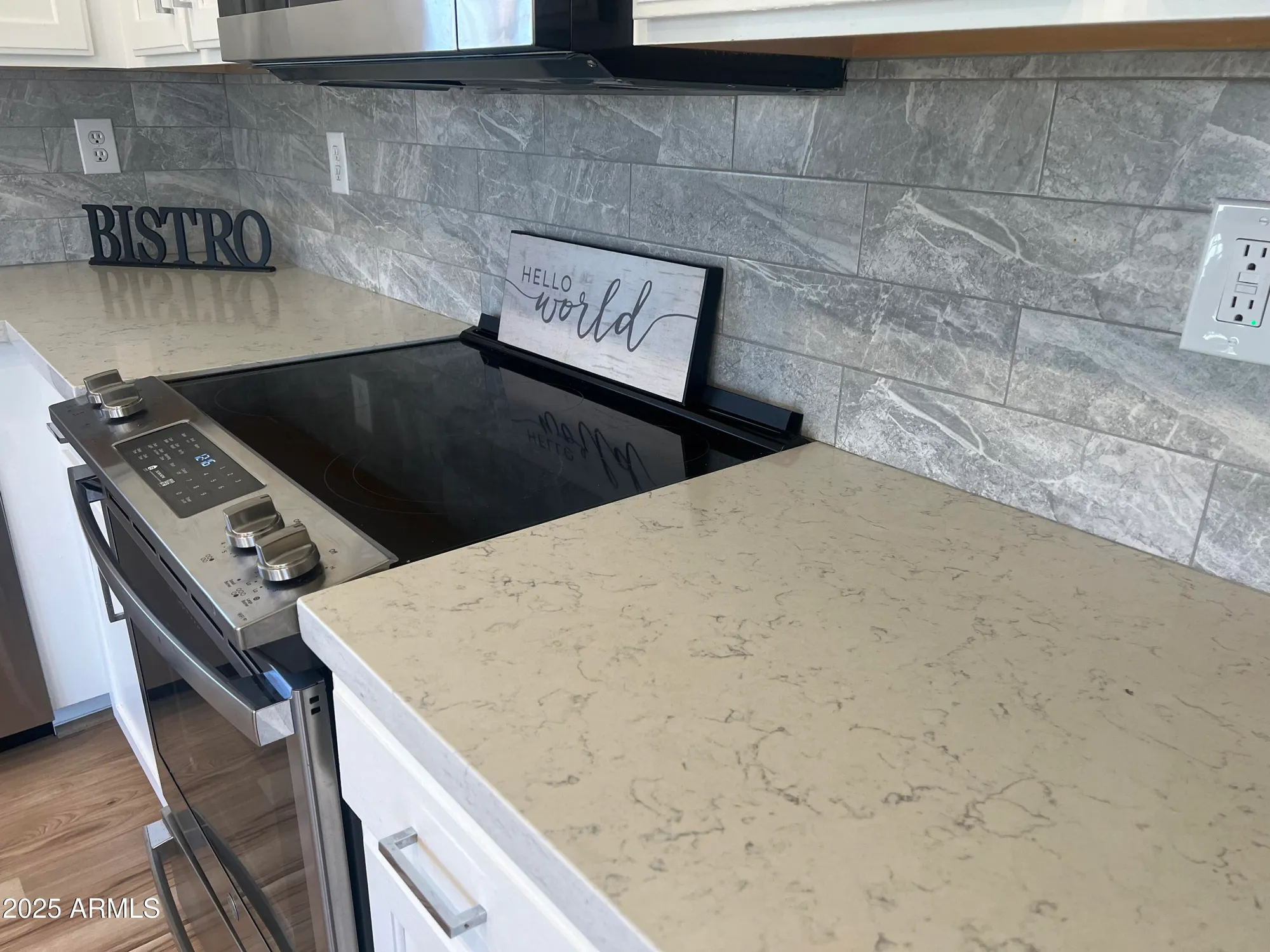 Property Slideshow image 14 of 51 | 20710 n 105th dr, Peoria, AZ, 85382