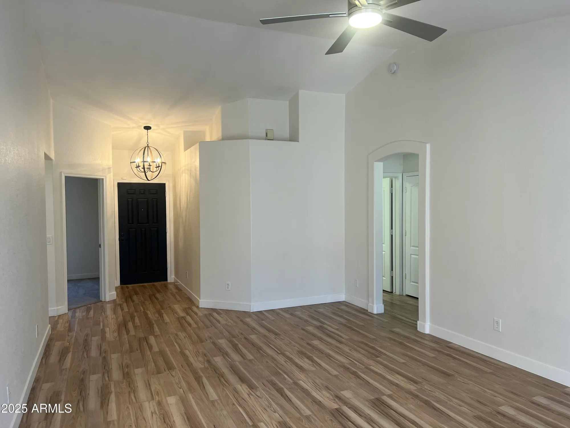 Property Slideshow image 18 of 51 | 20710 n 105th dr, Peoria, AZ, 85382