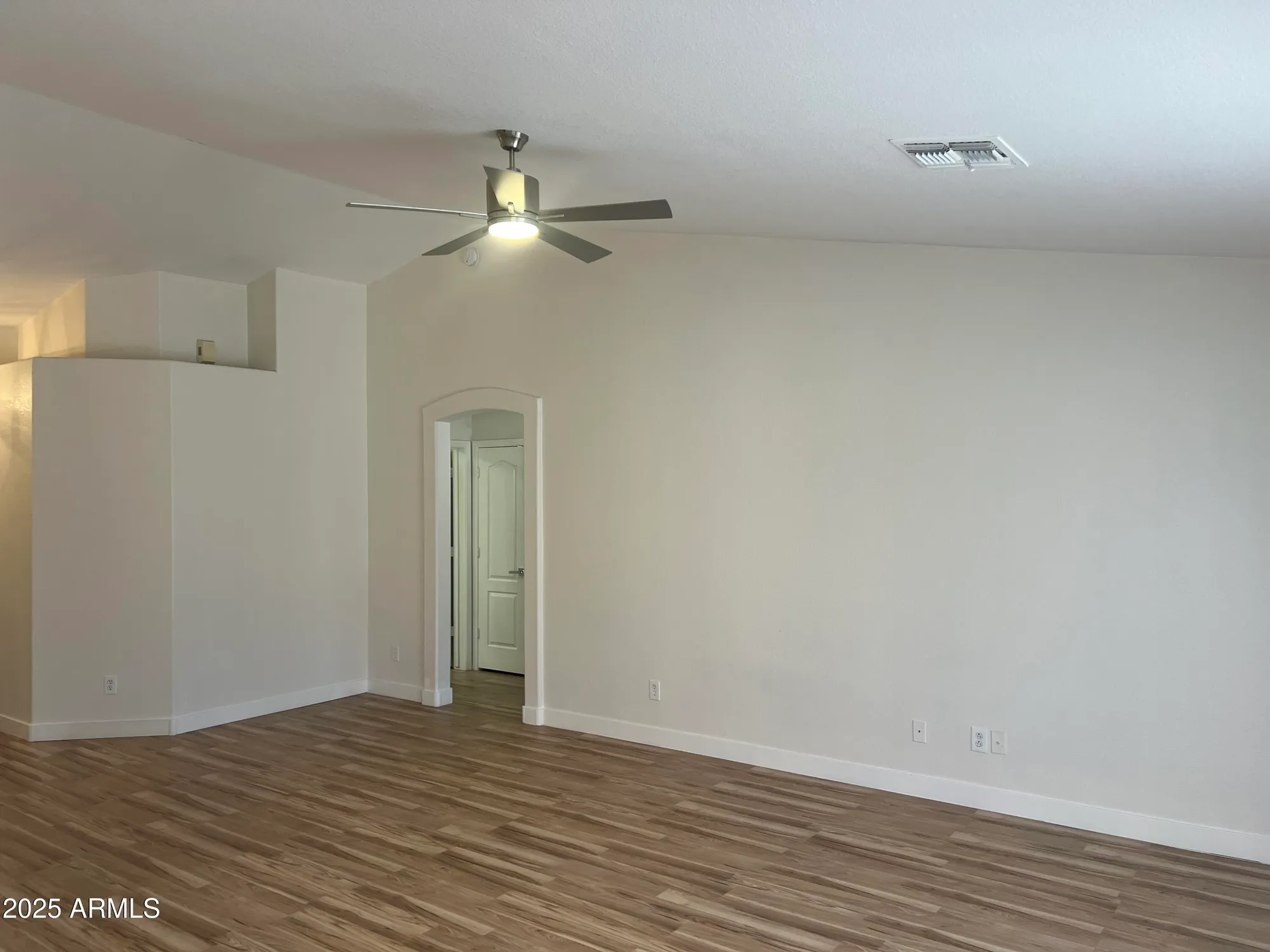 Property Slideshow image 19 of 51 | 20710 n 105th dr, Peoria, AZ, 85382