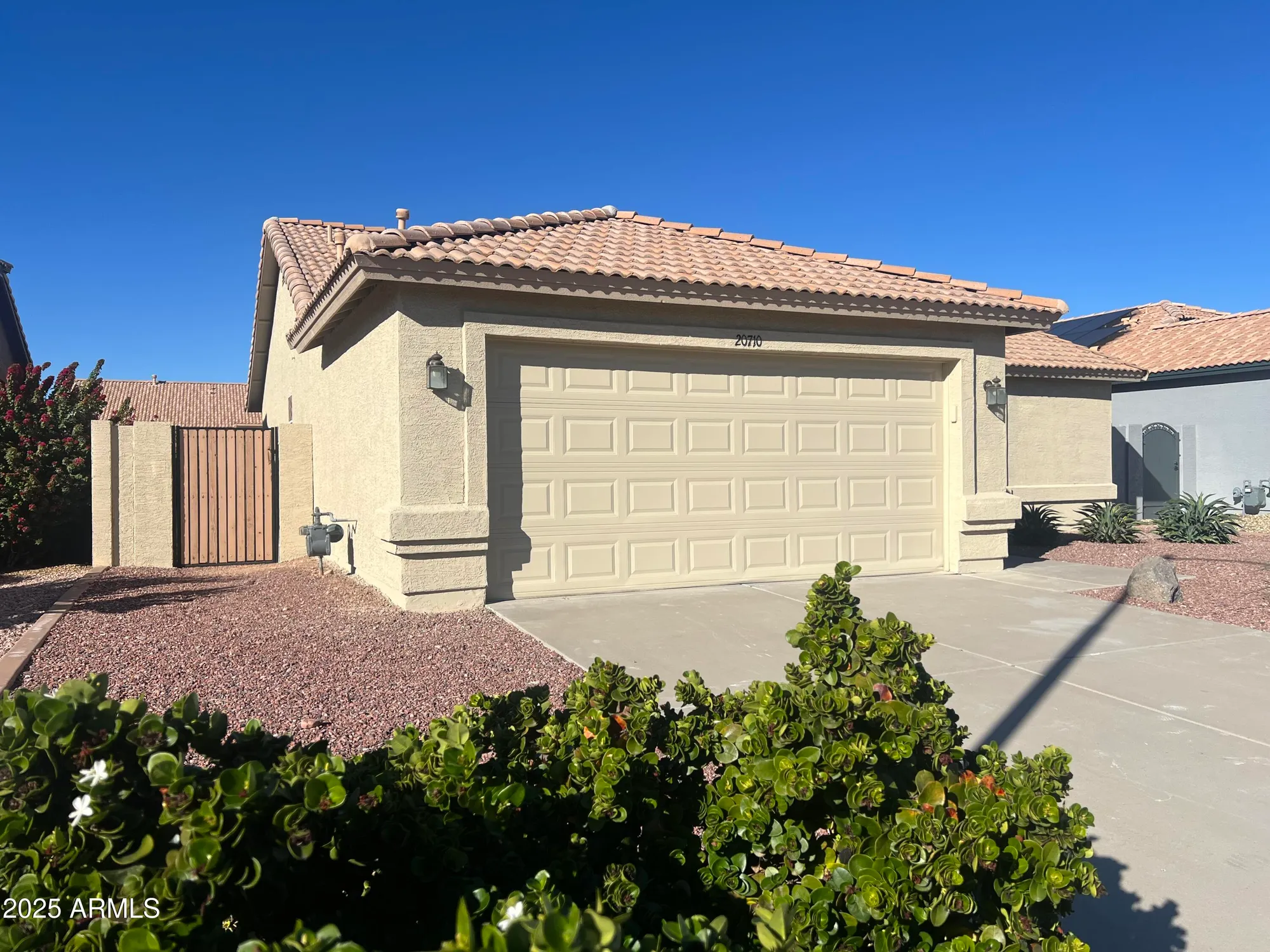 Property Slideshow image 1 of 51 | 20710 n 105th dr, Peoria, AZ, 85382