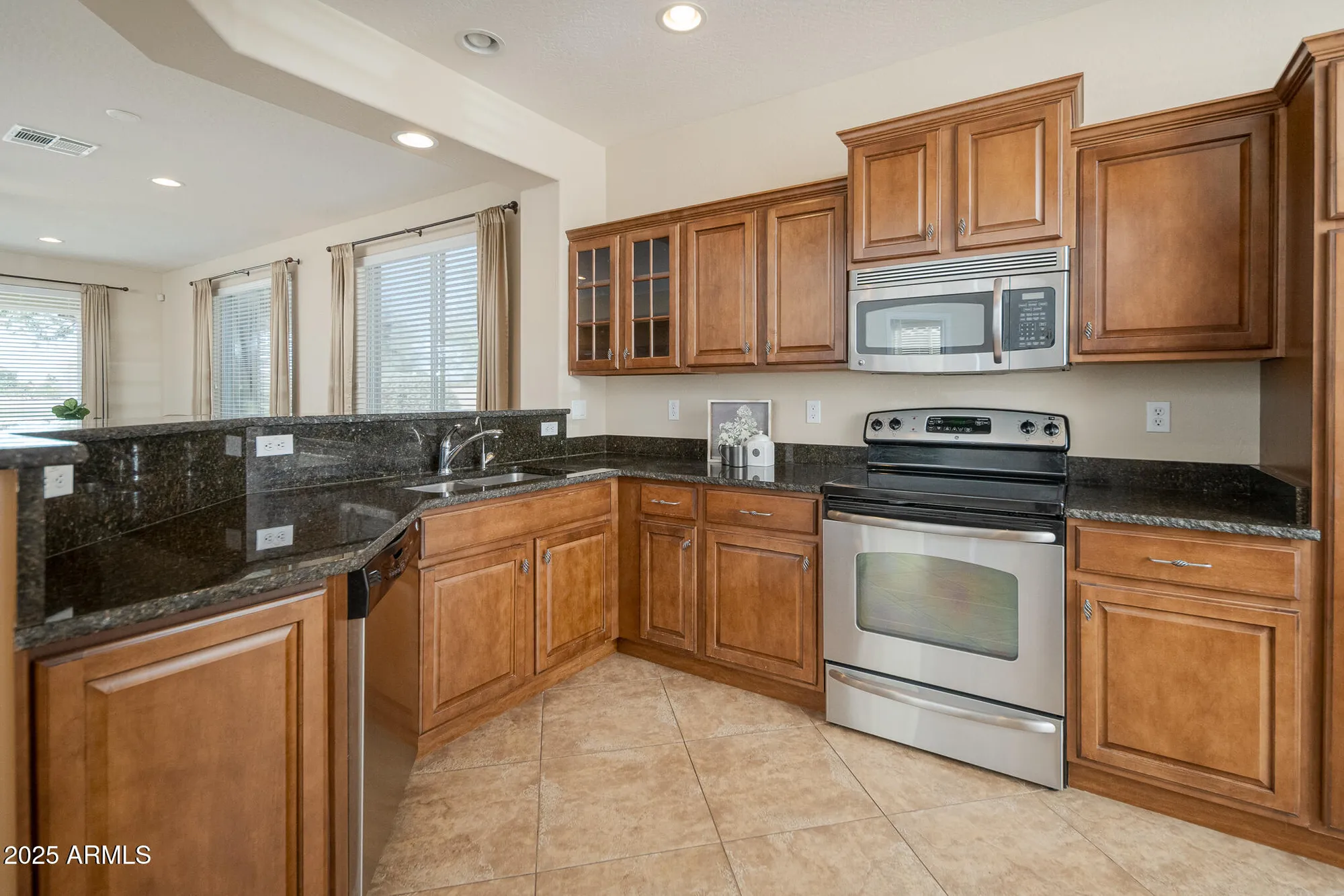 Property Slideshow image 12 of 41 | 710 s 226th dr, Buckeye, AZ, 85326
