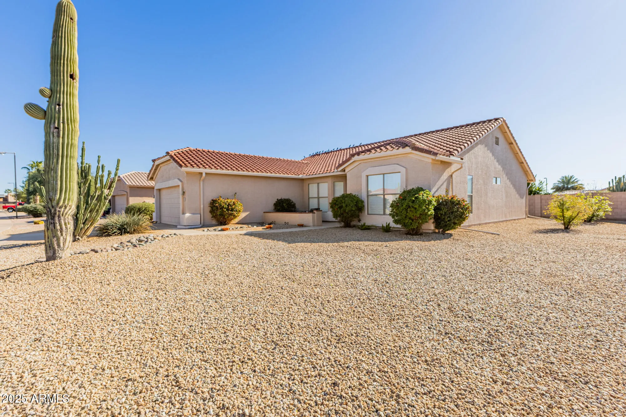 Property Slideshow image 3 of 49 | 1415 e firestone dr, Chandler, AZ, 85249