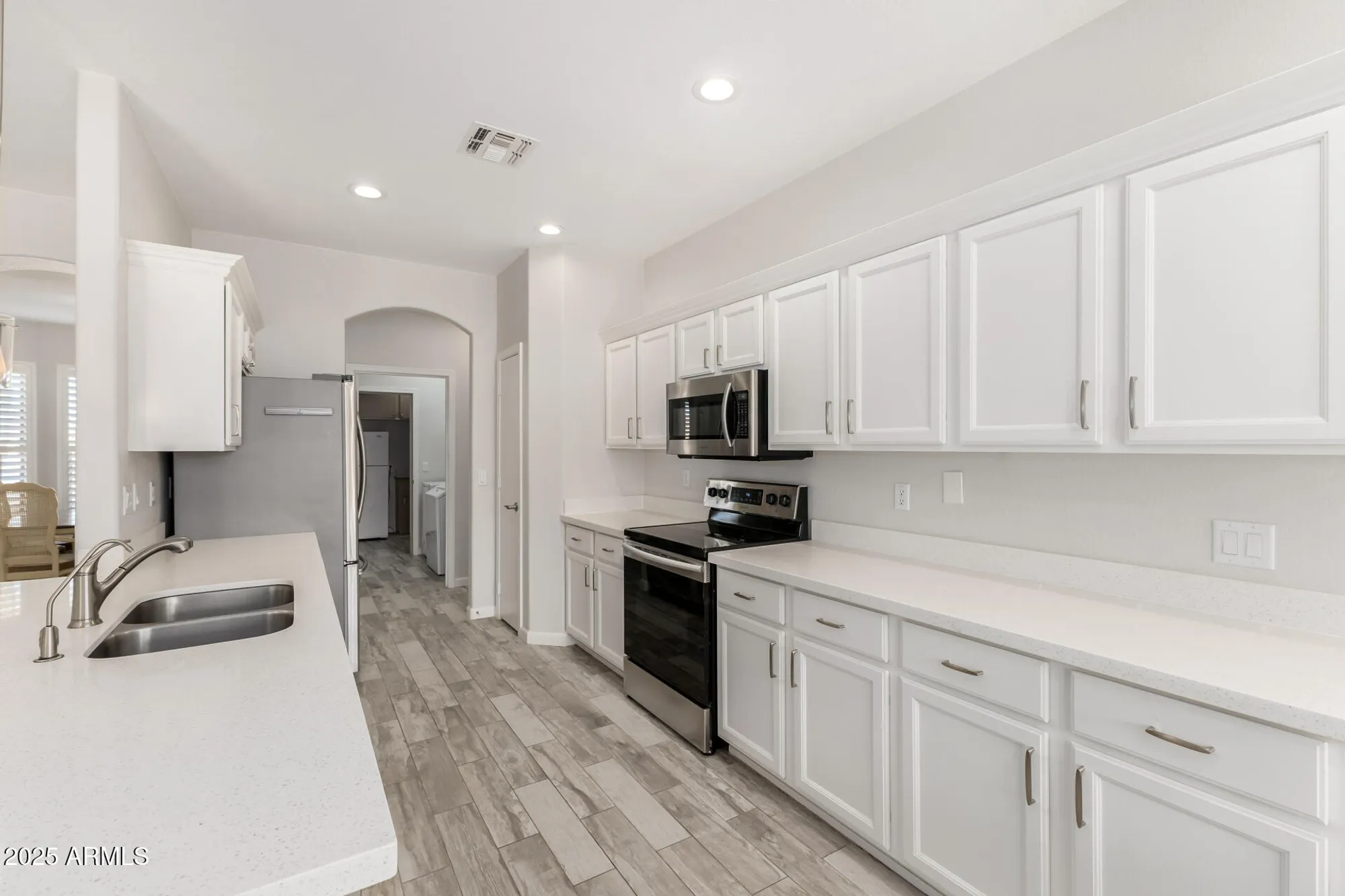 Property Slideshow image 15 of 49 | 1415 e firestone dr, Chandler, AZ, 85249