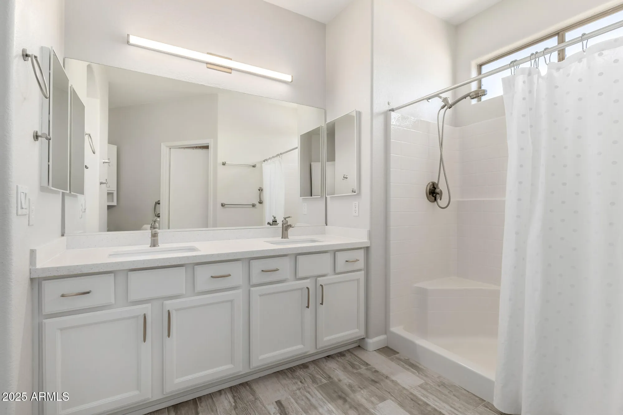 Property Slideshow image 21 of 49 | 1415 e firestone dr, Chandler, AZ, 85249