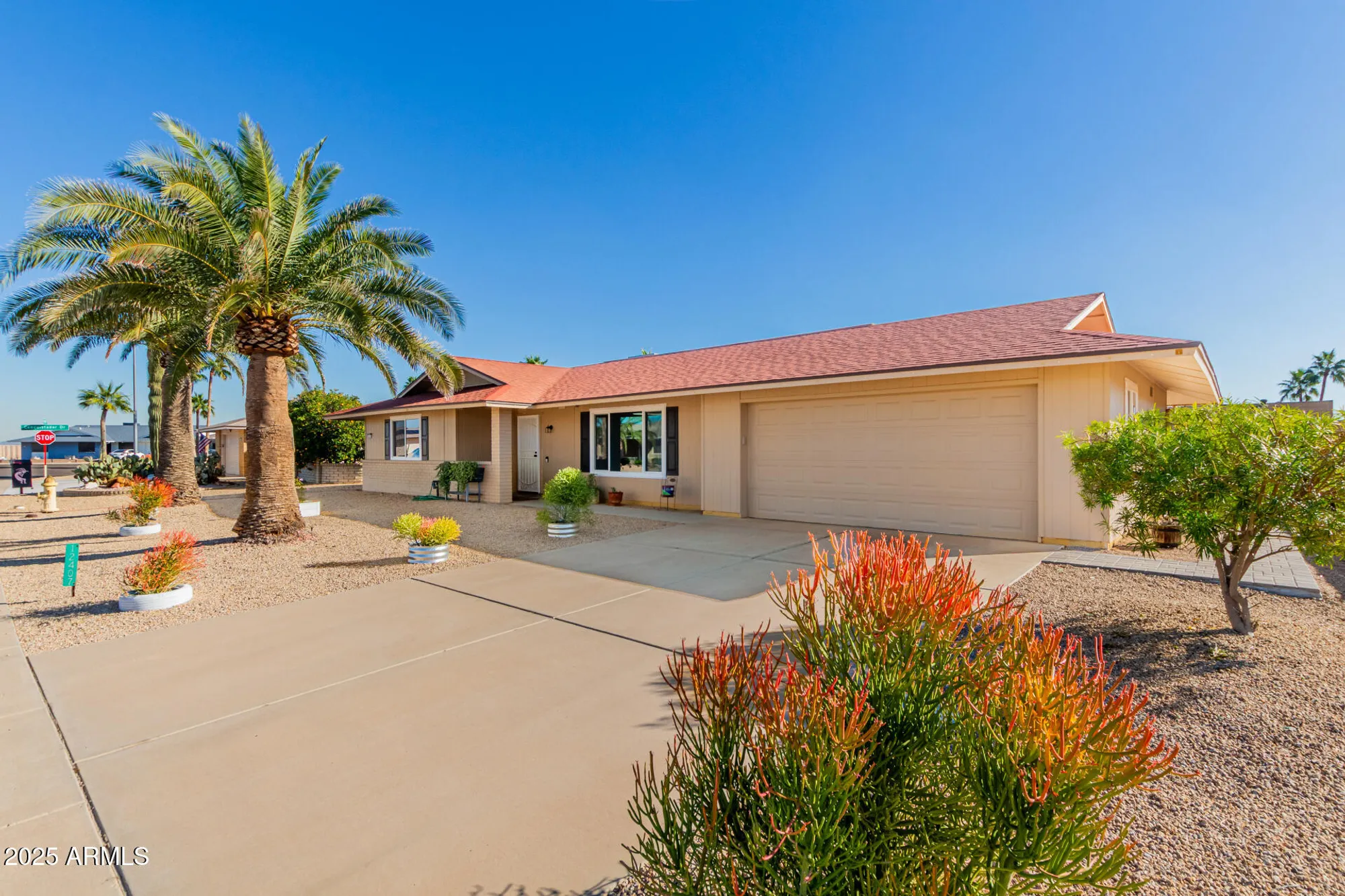 Property Slideshow image 3 of 34 | 12407 w flagstone dr, Sun City West, AZ, 85375