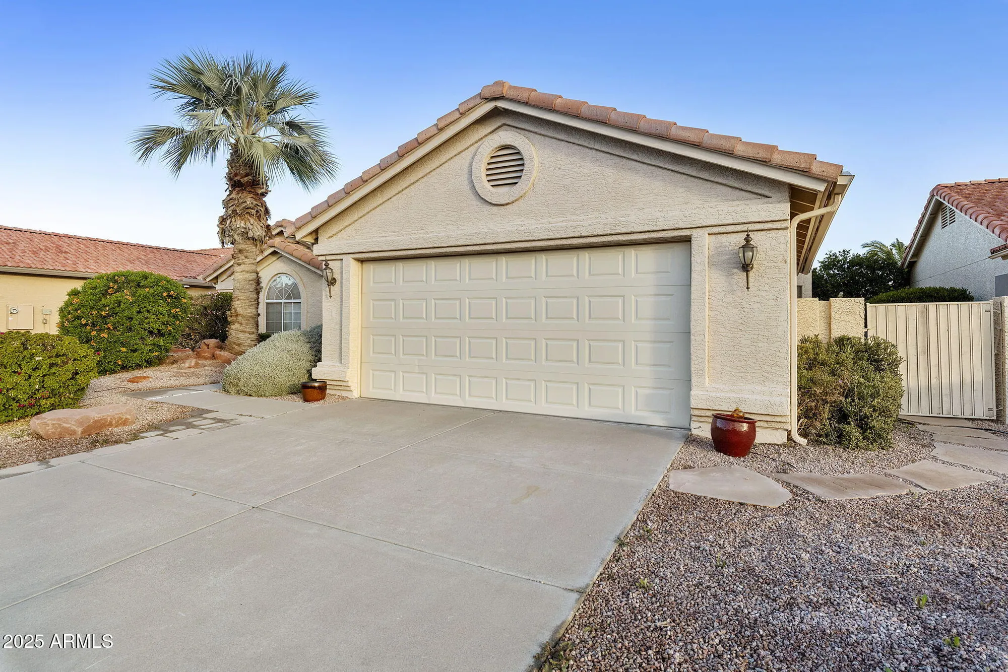 Property Slideshow image 6 of 63 | 10610 e hercules dr, Sun Lakes, AZ, 85248