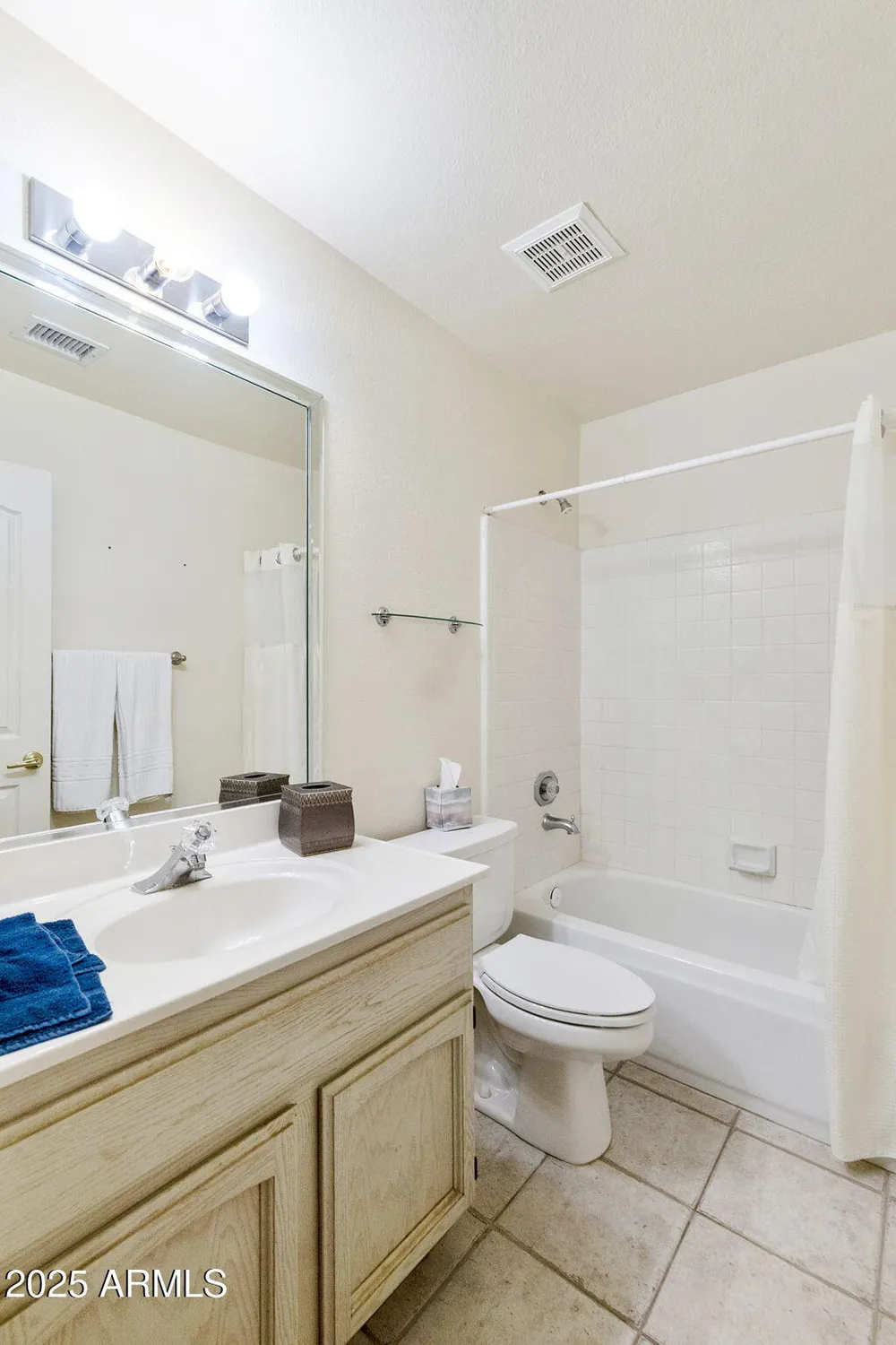 Property Slideshow image 22 of 63 | 10610 e hercules dr, Sun Lakes, AZ, 85248