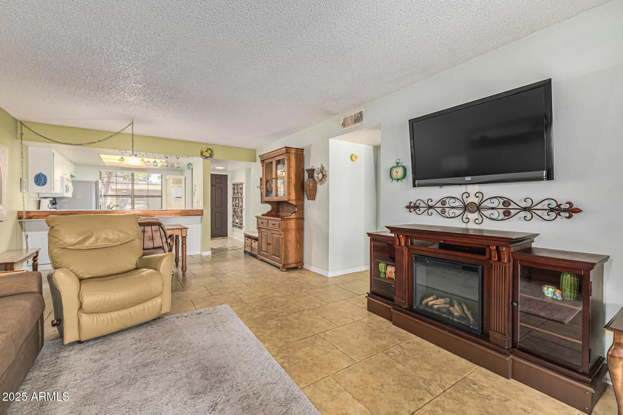 Property Slideshow image 4 of 35 | 519 s 77th st, Mesa, AZ, 85208