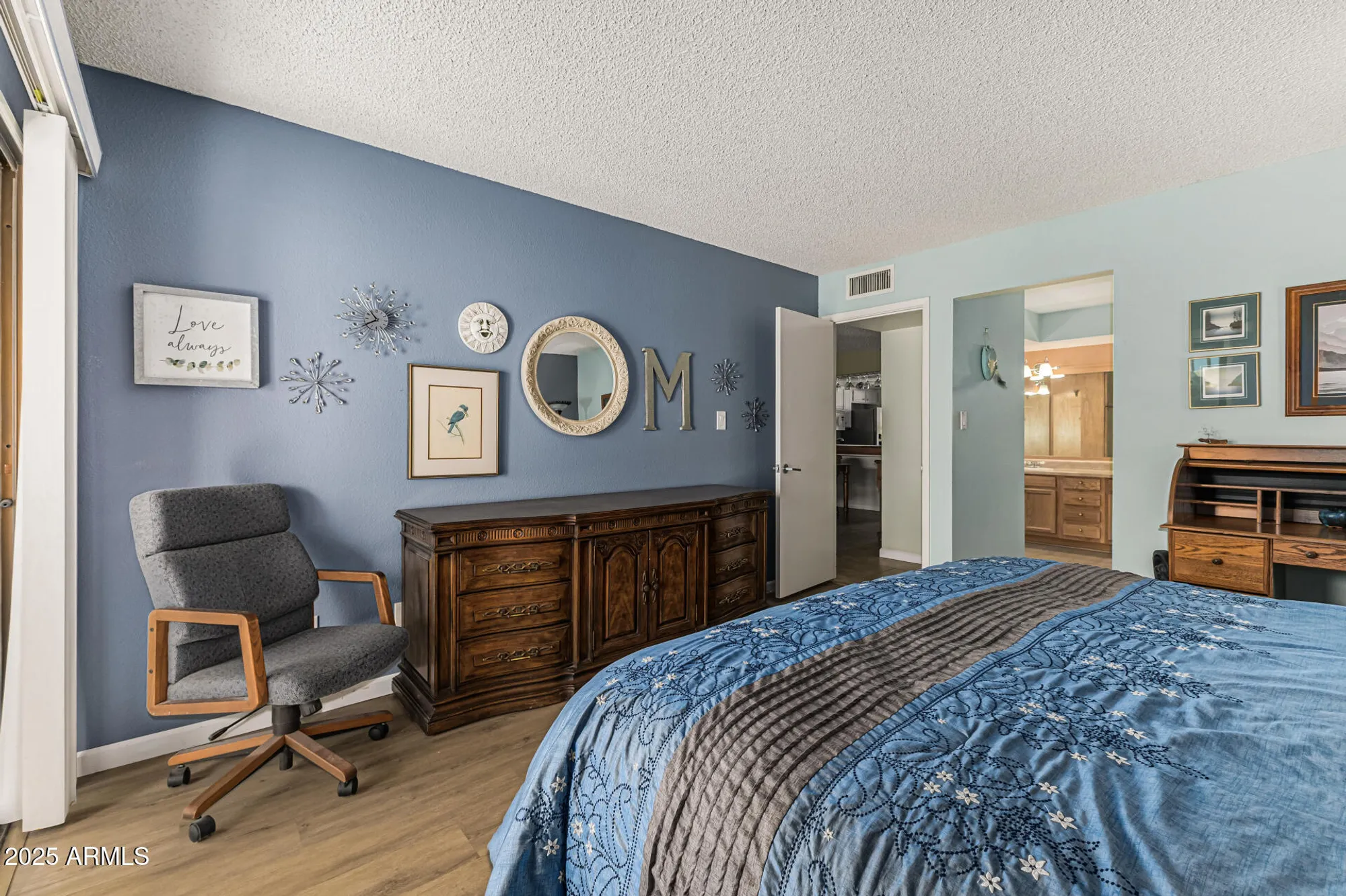 Property Slideshow image 13 of 35 | 519 s 77th st, Mesa, AZ, 85208