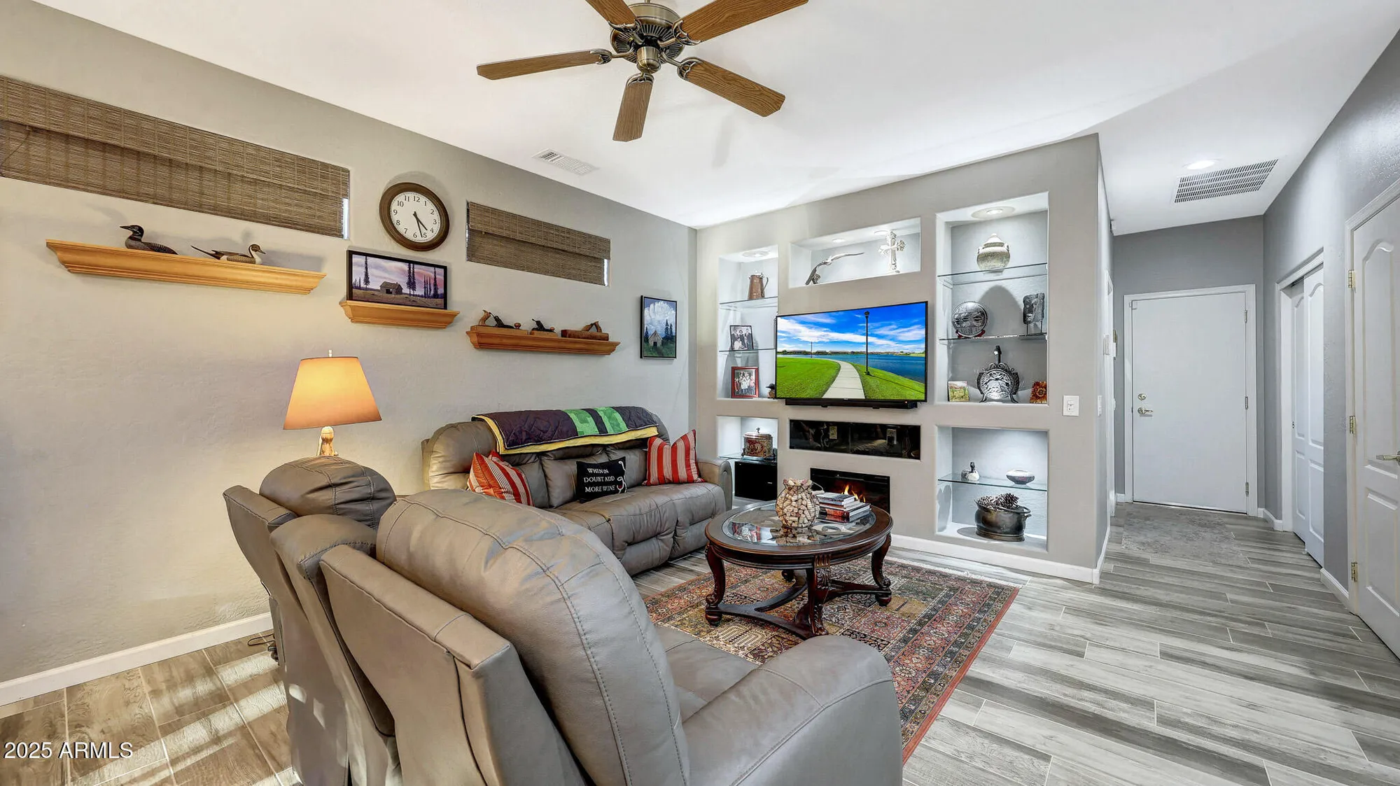 Property Slideshow image 29 of 49 | 19766 n desert song way, Surprise, AZ, 85374