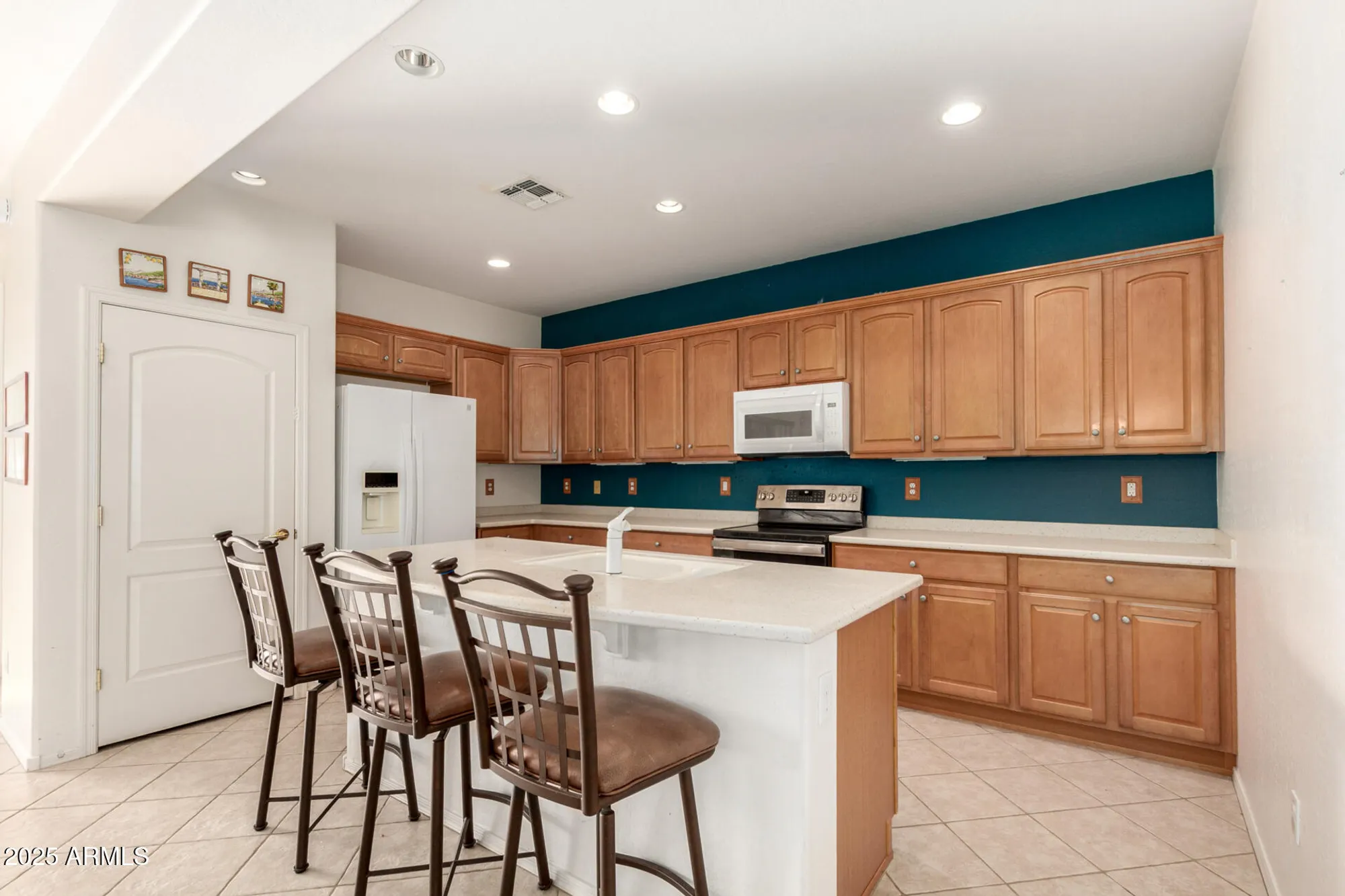 Property Slideshow image 15 of 37 | 13437 w chapala ct, Sun City West, AZ, 85375