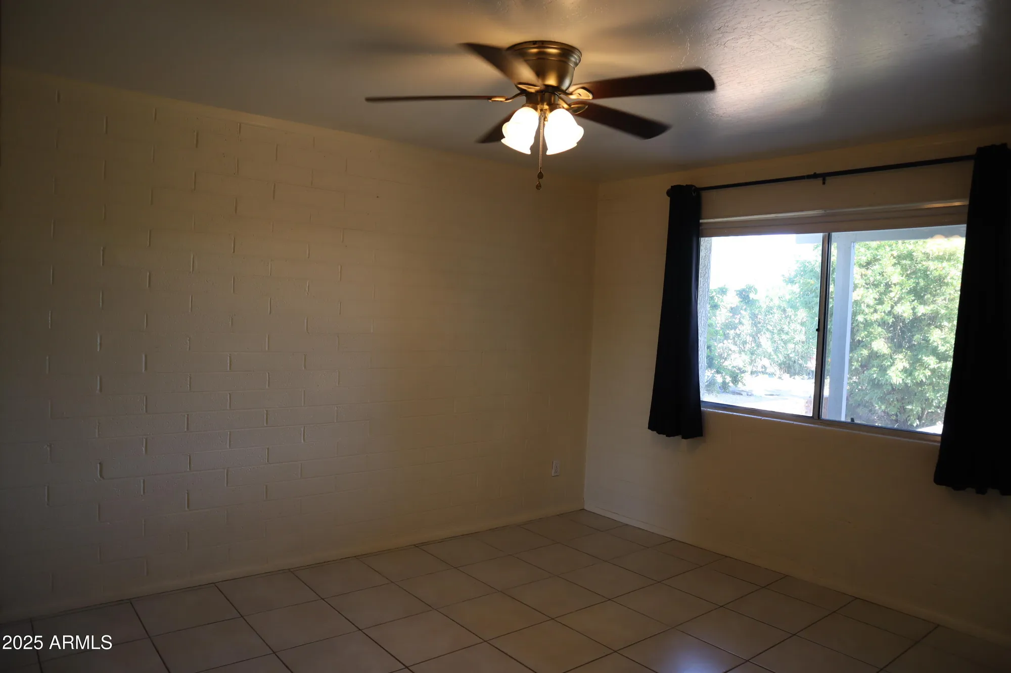 Property Slideshow image 11 of 21 | 11815 n hillcrest dr, Sun City, AZ, 85351