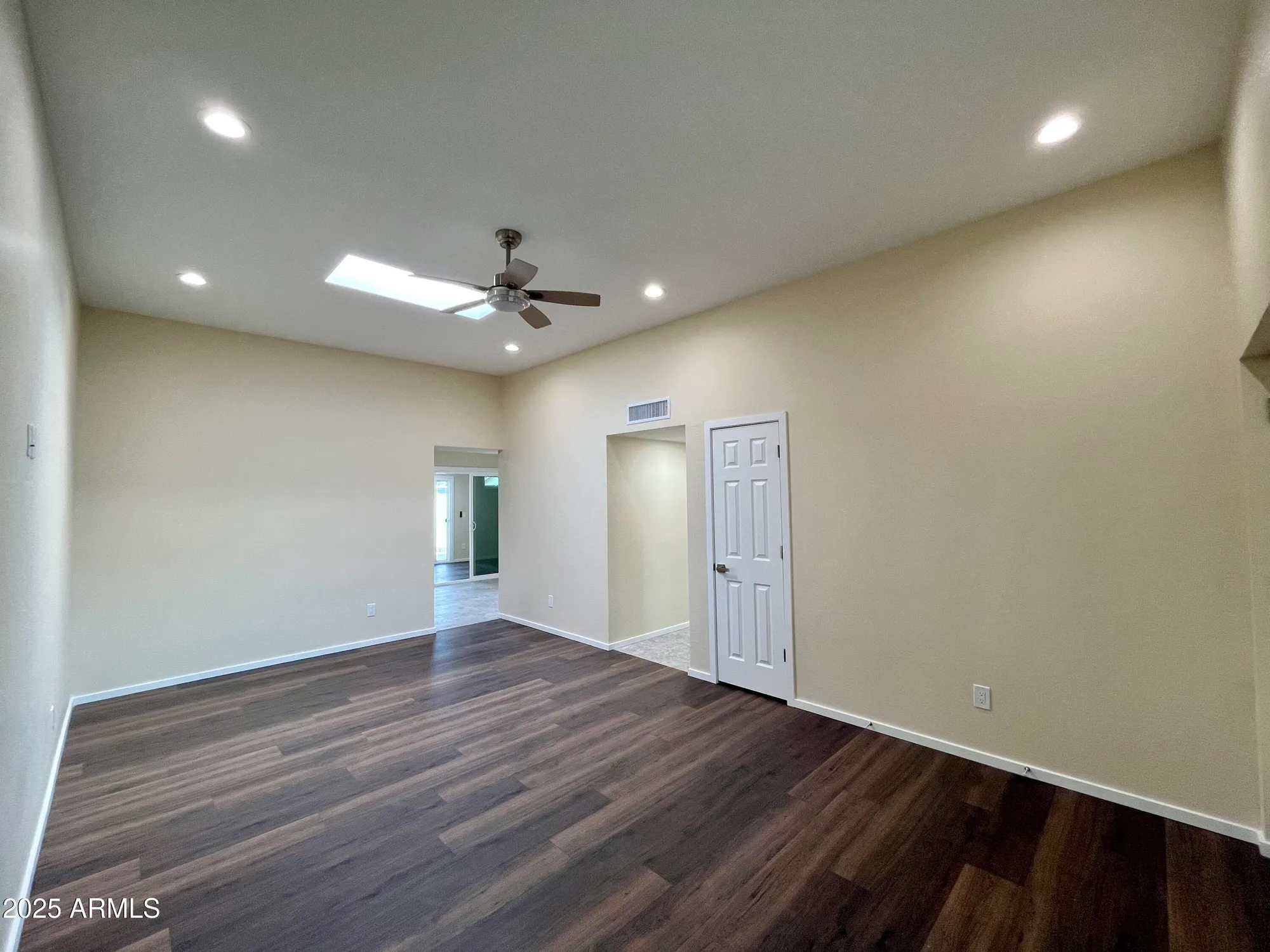 Property Slideshow image 2 of 16 | 13629 n del webb blvd, Sun City, AZ, 85351