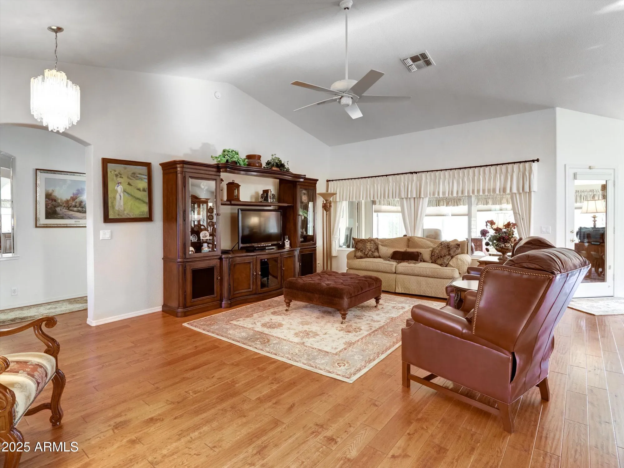 Property Slideshow image 6 of 33 | 8457 w wescott dr, Peoria, AZ, 85382