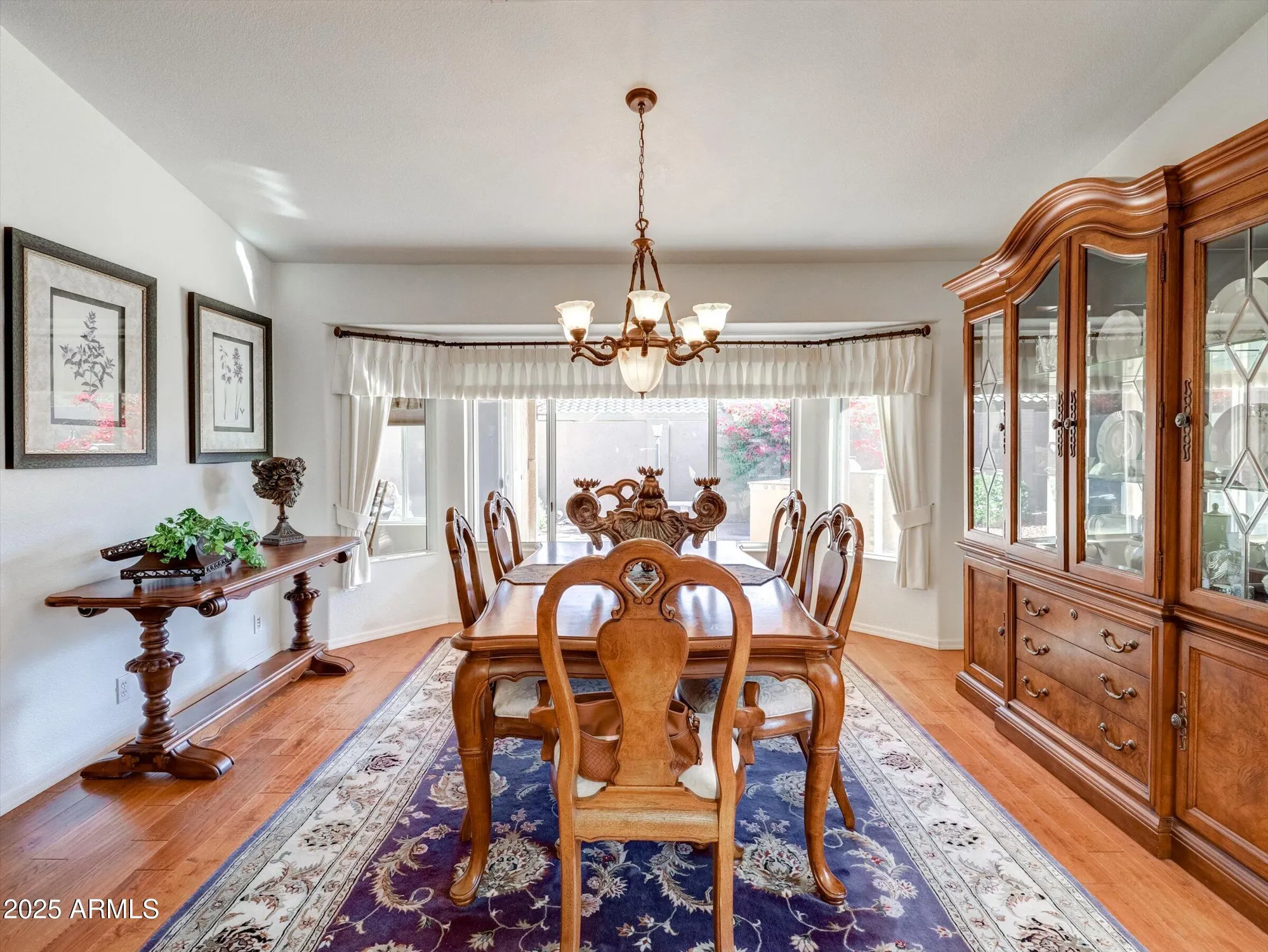 Property Slideshow image 10 of 33 | 8457 w wescott dr, Peoria, AZ, 85382