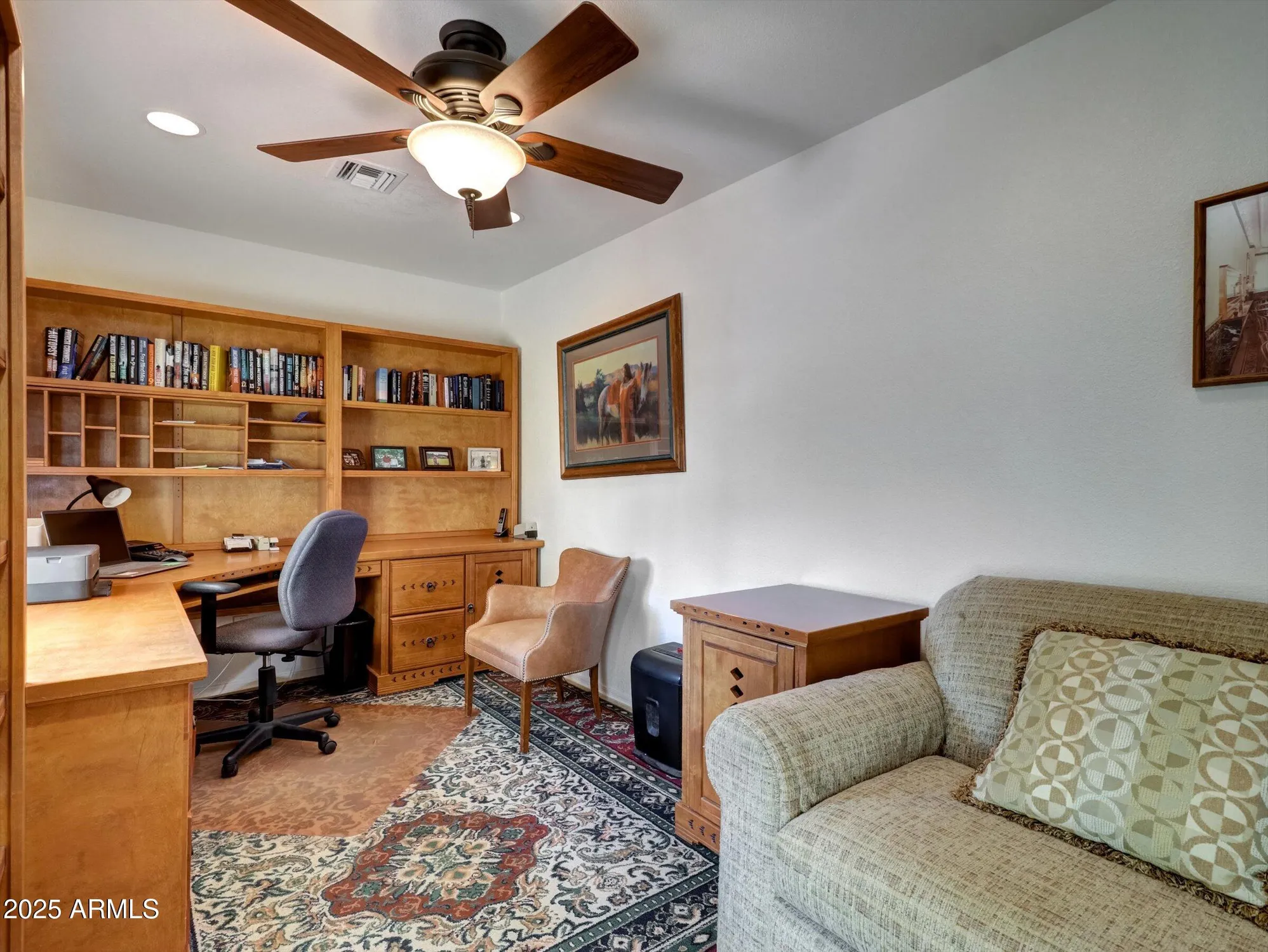 Property Slideshow image 14 of 33 | 8457 w wescott dr, Peoria, AZ, 85382