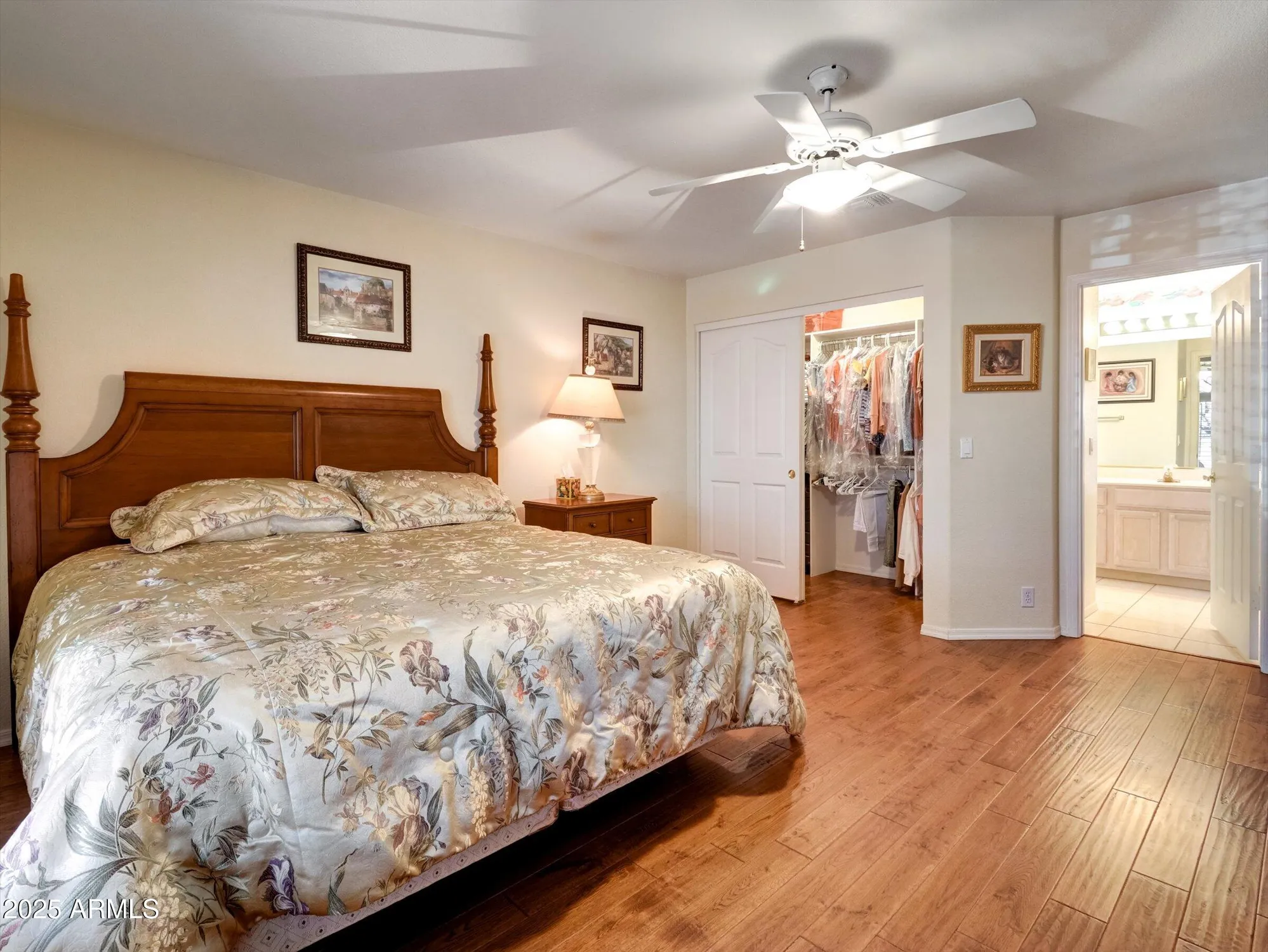 Property Slideshow image 19 of 33 | 8457 w wescott dr, Peoria, AZ, 85382