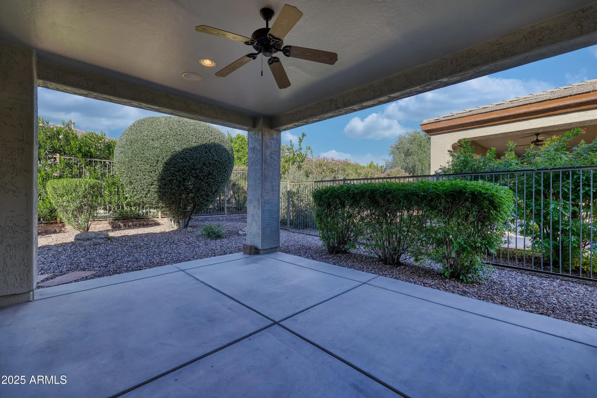 Property Slideshow image 32 of 79 | 12608 w maya way, Peoria, AZ, 85383