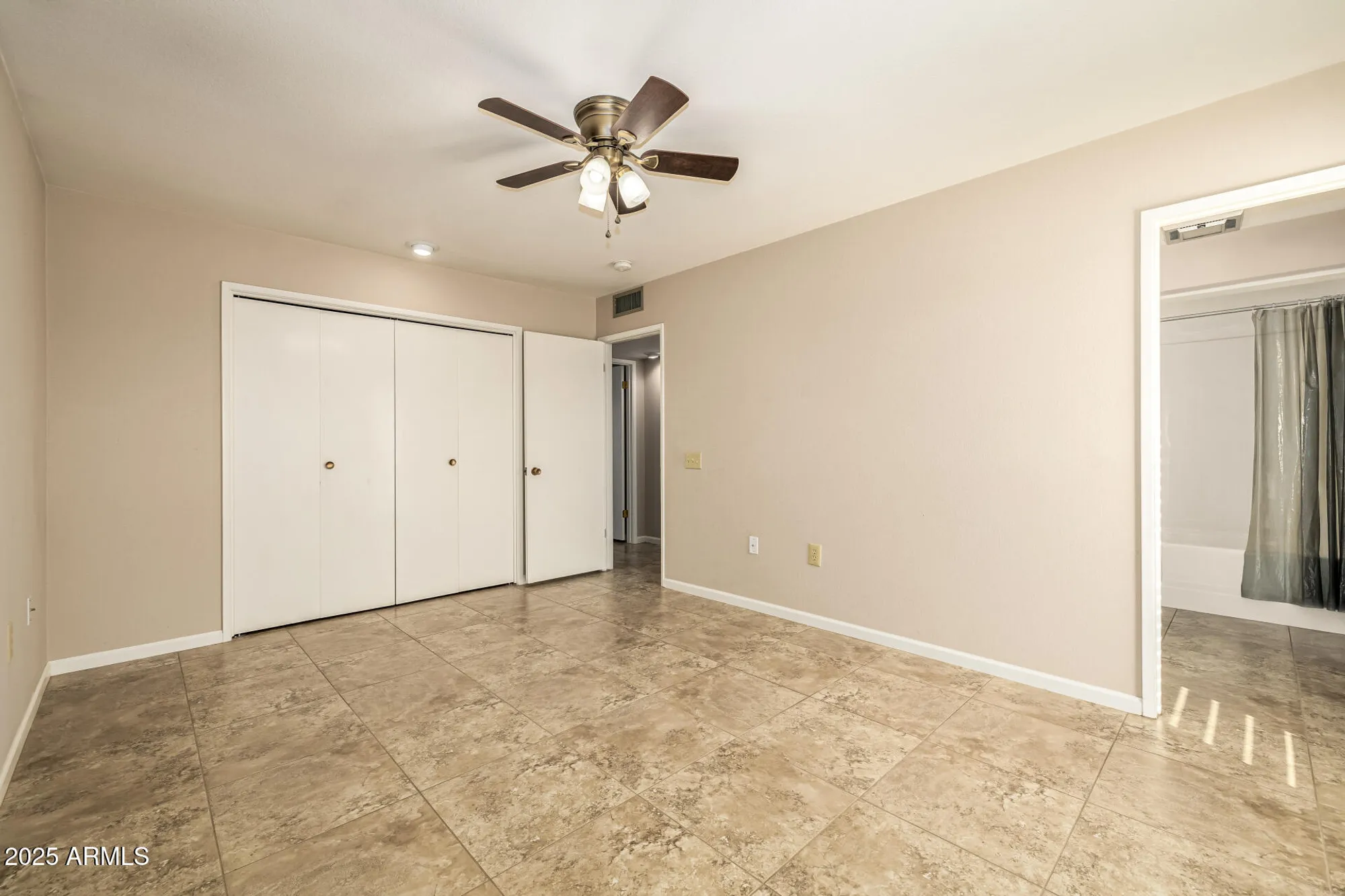 Property Slideshow image 7 of 34 | 10461 w sutters gold ln, Sun City, AZ, 85351