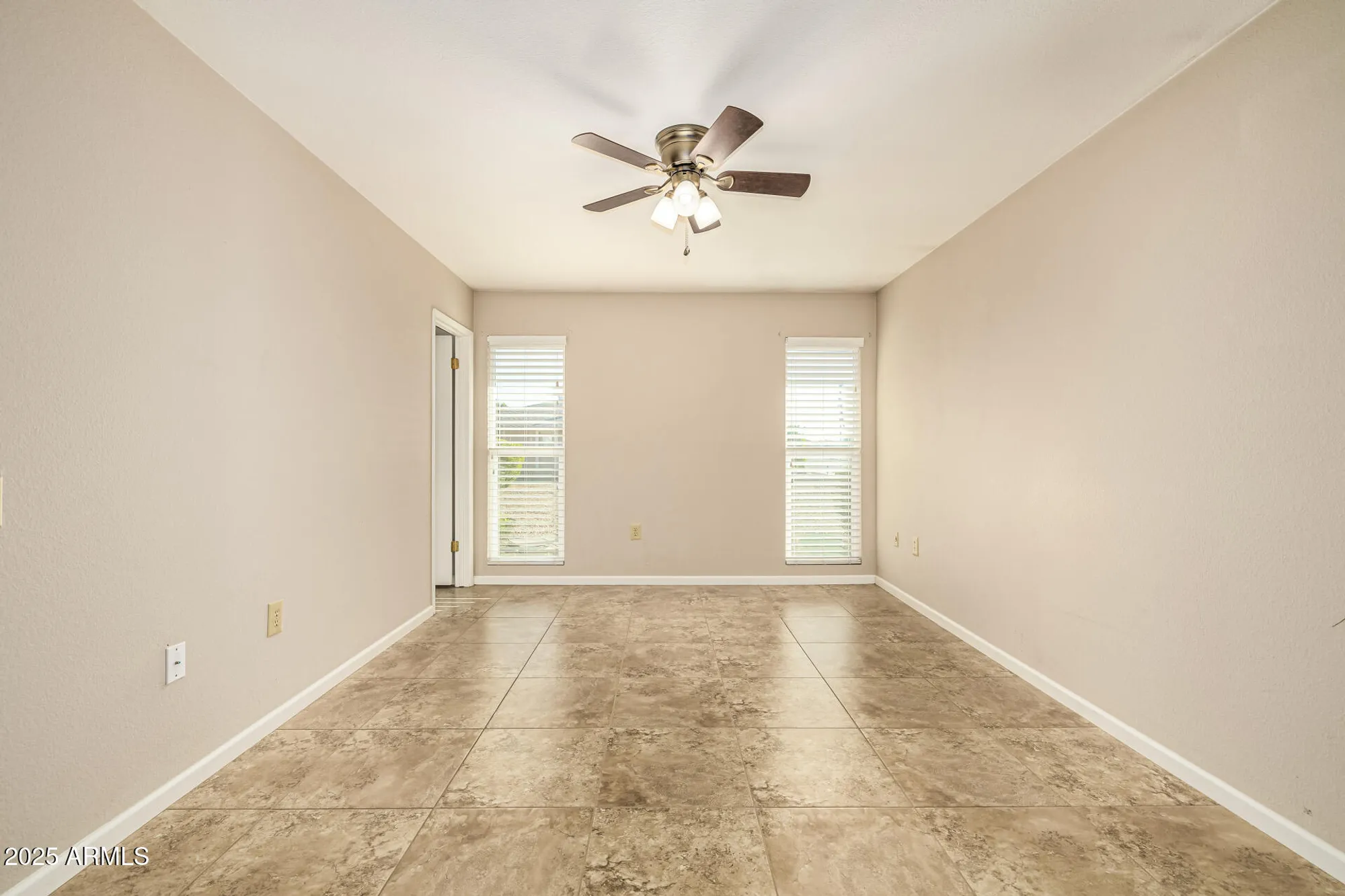 Property Slideshow image 8 of 34 | 10461 w sutters gold ln, Sun City, AZ, 85351