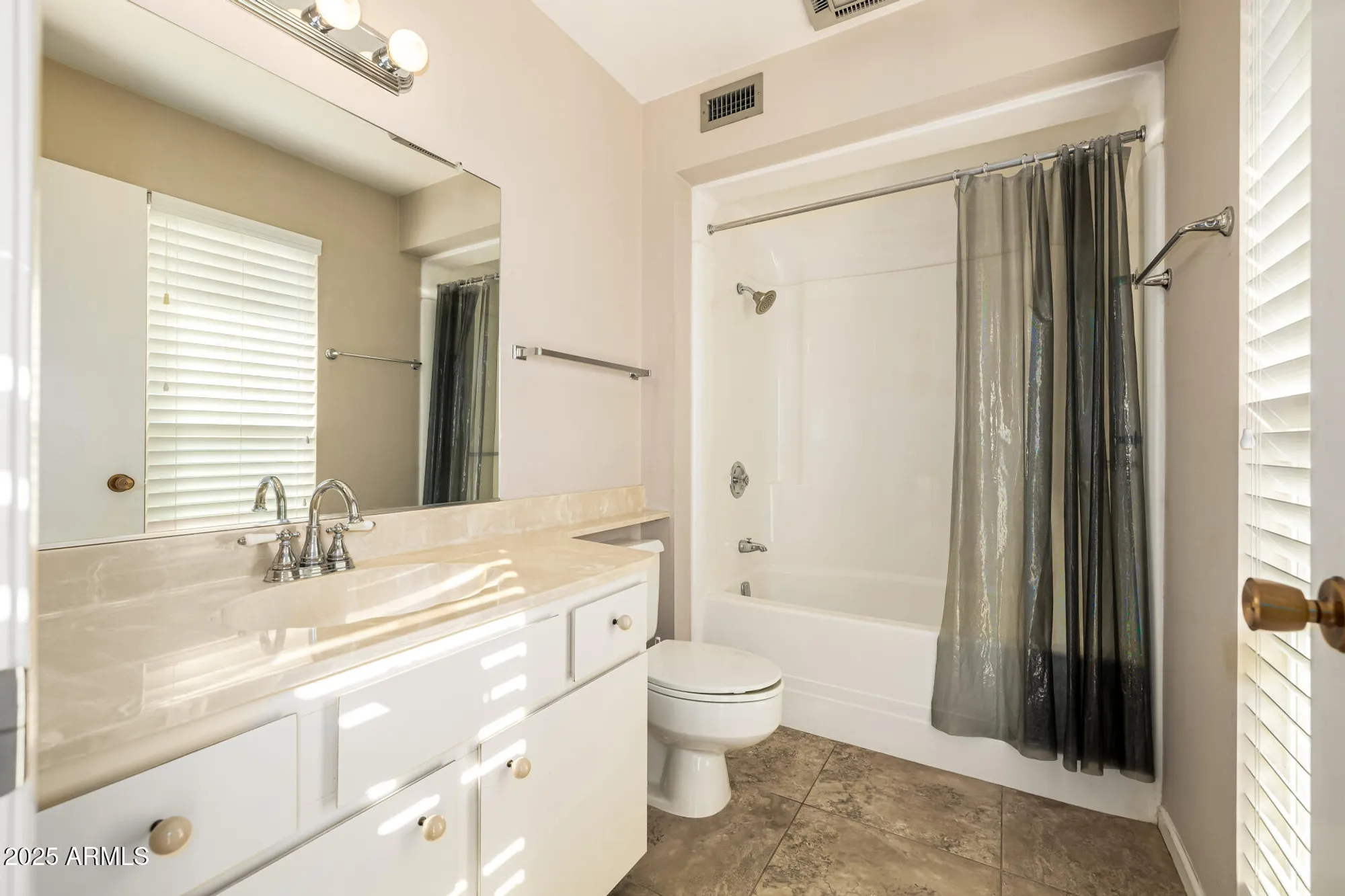 Property Slideshow image 11 of 34 | 10461 w sutters gold ln, Sun City, AZ, 85351