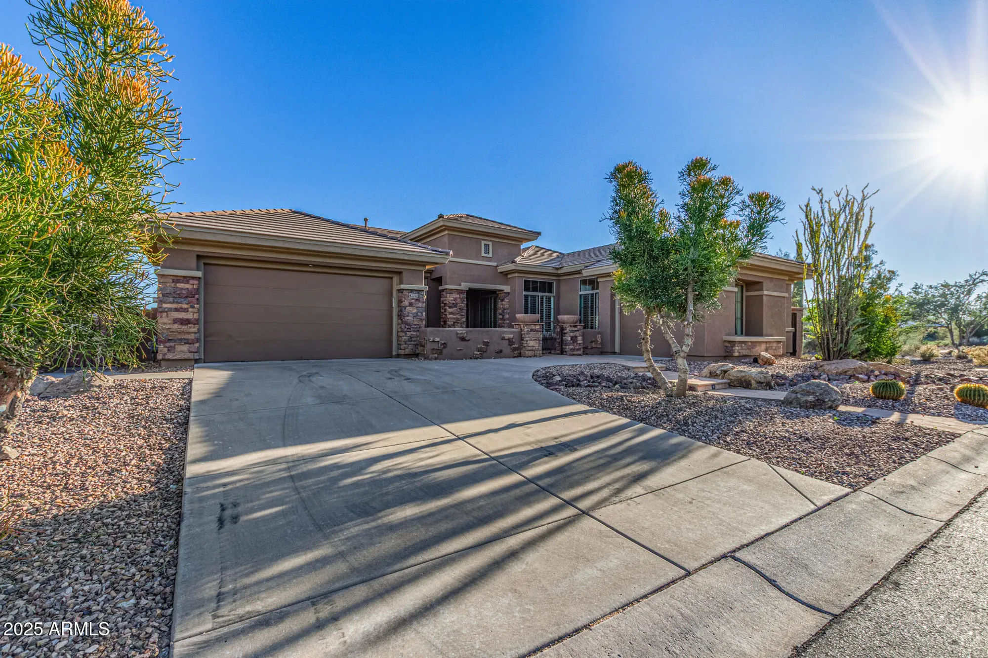 Property Slideshow image 3 of 66 | 42032 n club pointe dr, Anthem, AZ, 85086