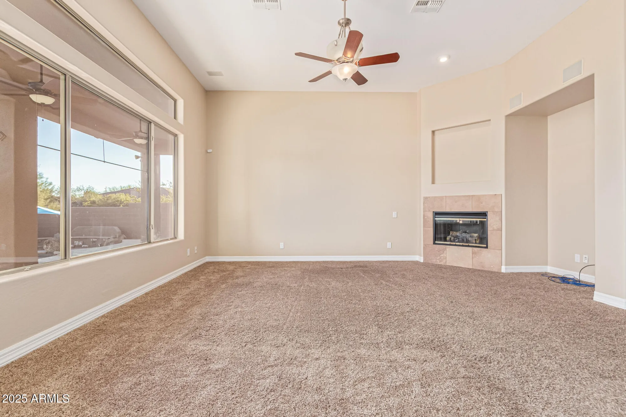 Property Slideshow image 15 of 66 | 42032 n club pointe dr, Anthem, AZ, 85086