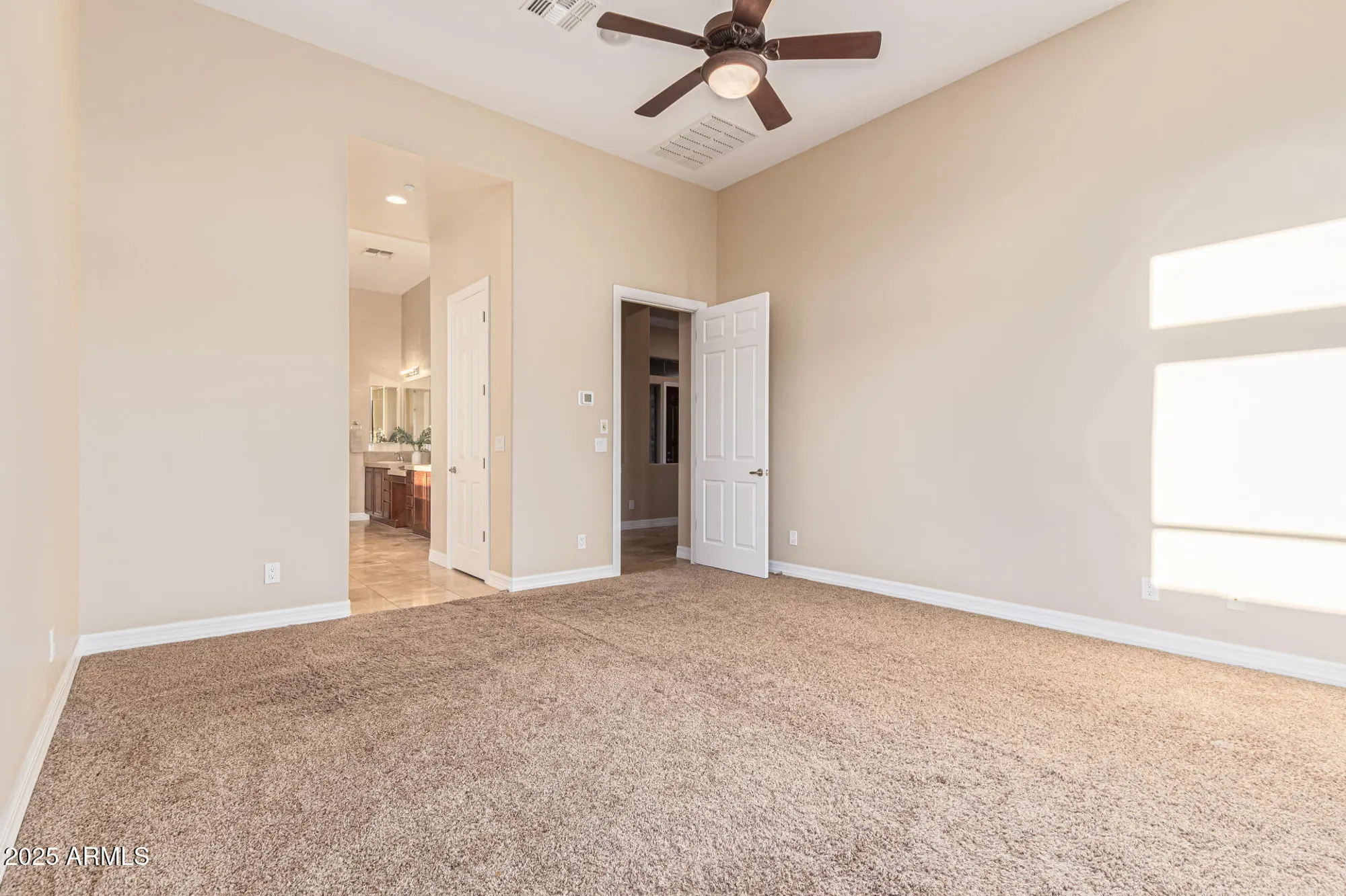 Property Slideshow image 25 of 66 | 42032 n club pointe dr, Anthem, AZ, 85086
