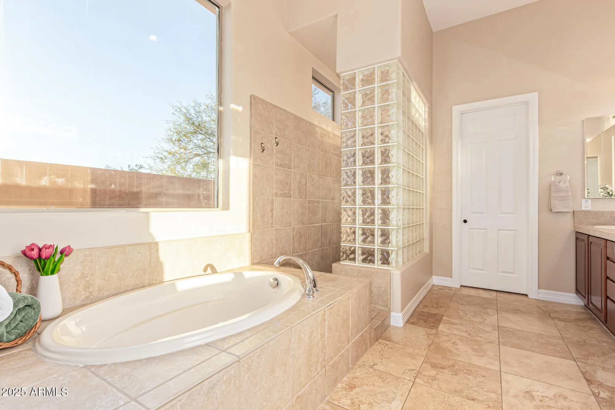 Property Slideshow image 27 of 66 | 42032 n club pointe dr, Anthem, AZ, 85086