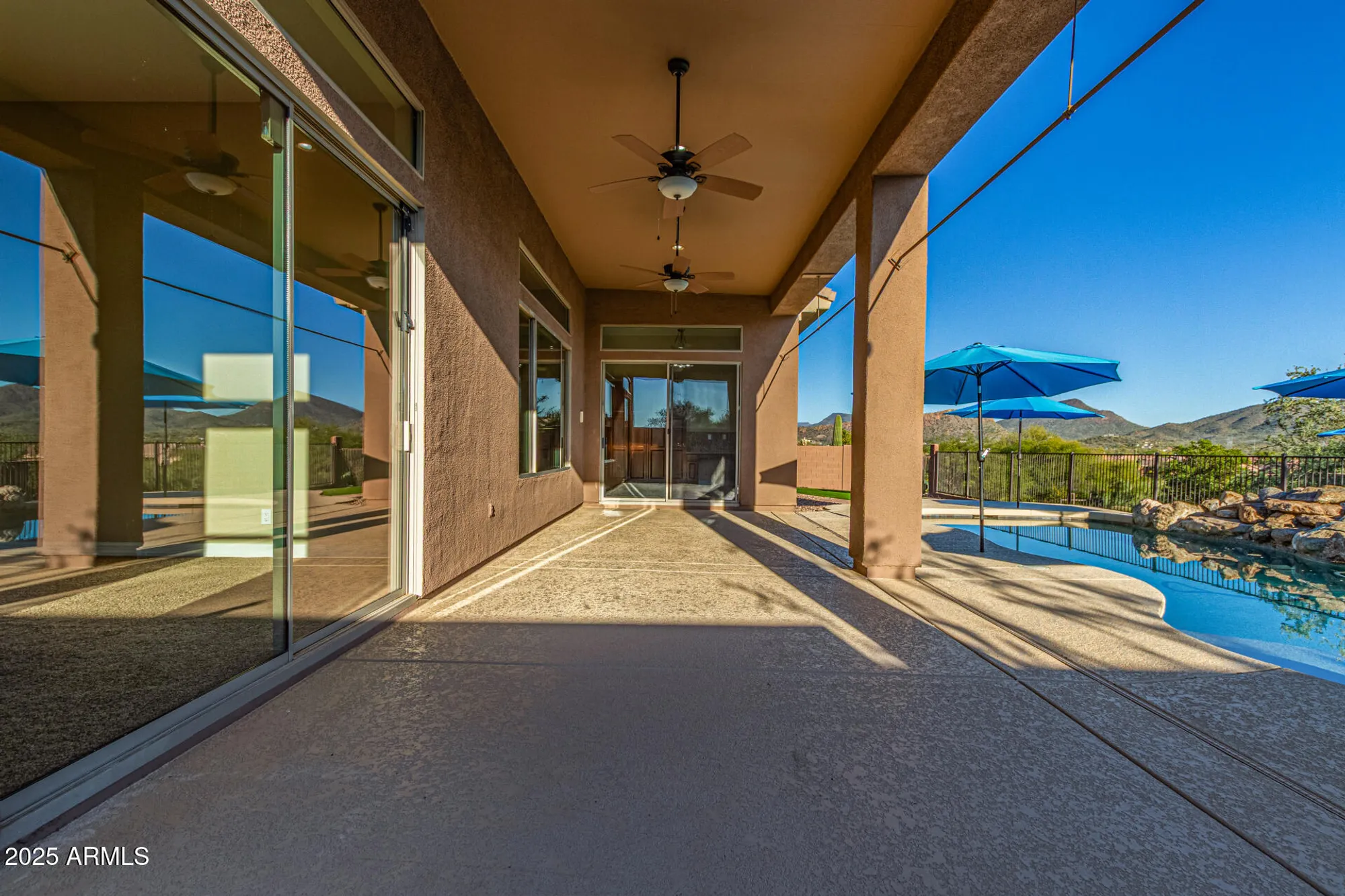 Property Slideshow image 39 of 66 | 42032 n club pointe dr, Anthem, AZ, 85086