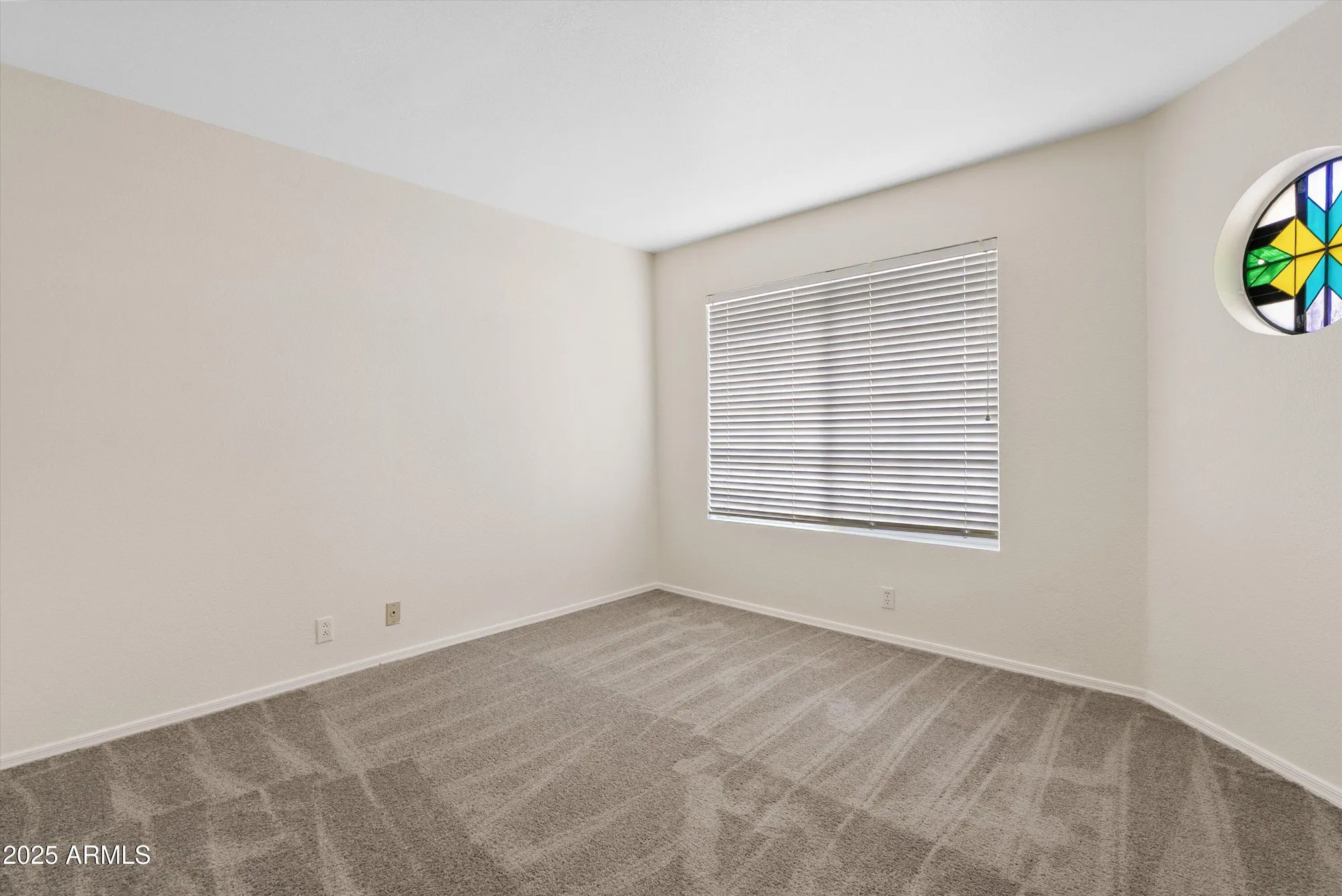 Property Slideshow image 7 of 10 | 9009 w marco polo rd, Peoria, AZ, 85382