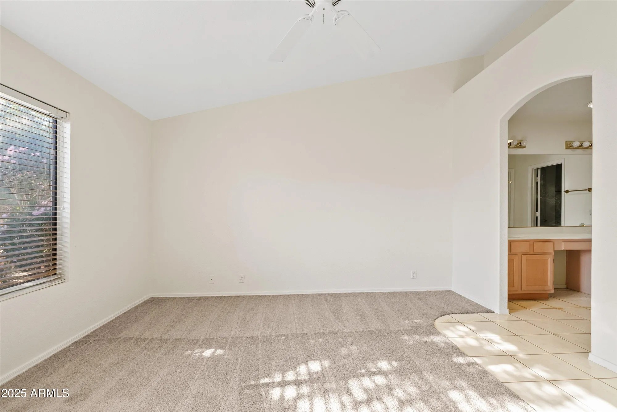 Property Slideshow image 5 of 10 | 9009 w marco polo rd, Peoria, AZ, 85382