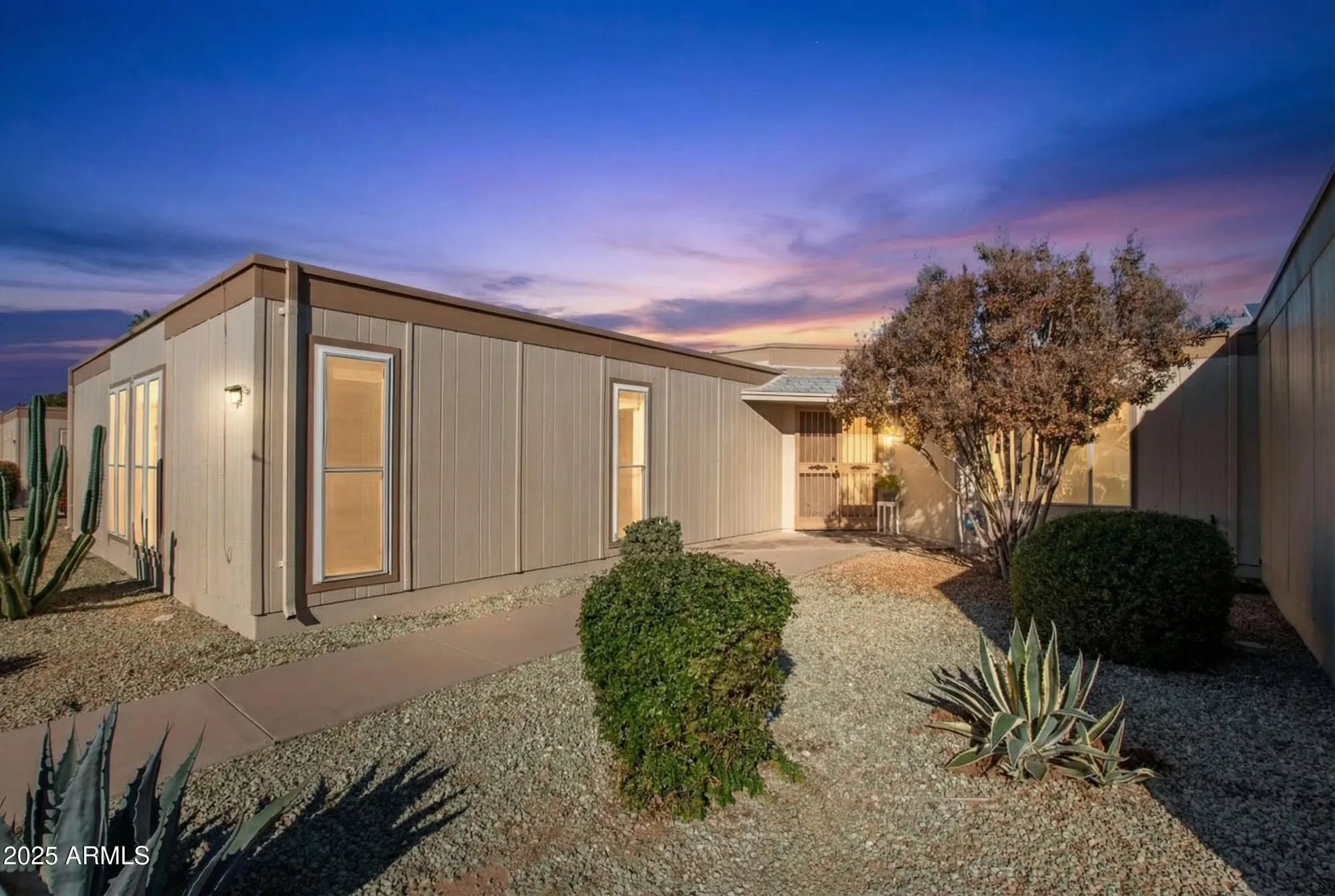 Property Slideshow image 1 of 19 | 13863 n 108th dr, Sun City, AZ, 85351