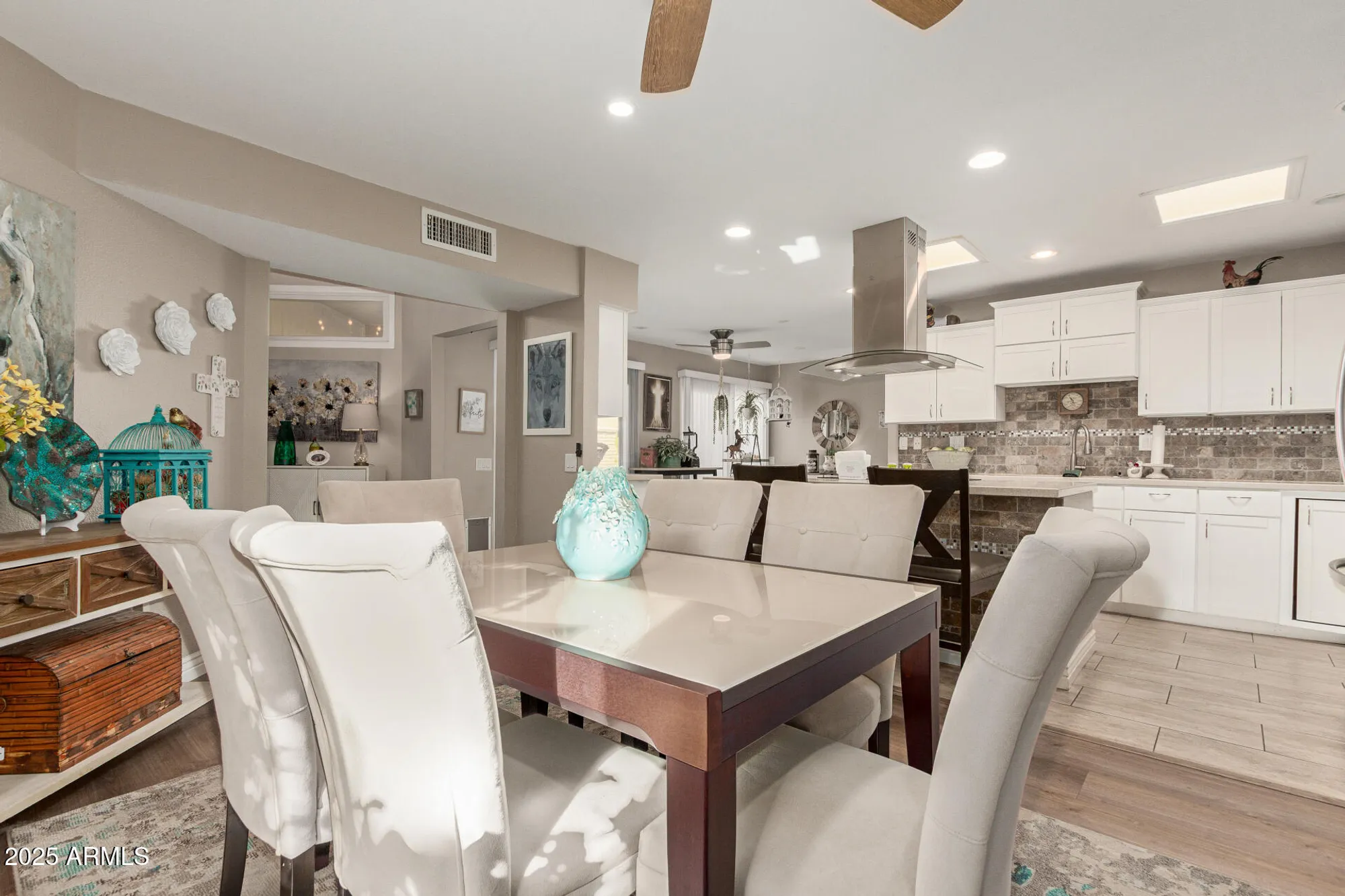 Property Slideshow image 7 of 19 | 13863 n 108th dr, Sun City, AZ, 85351