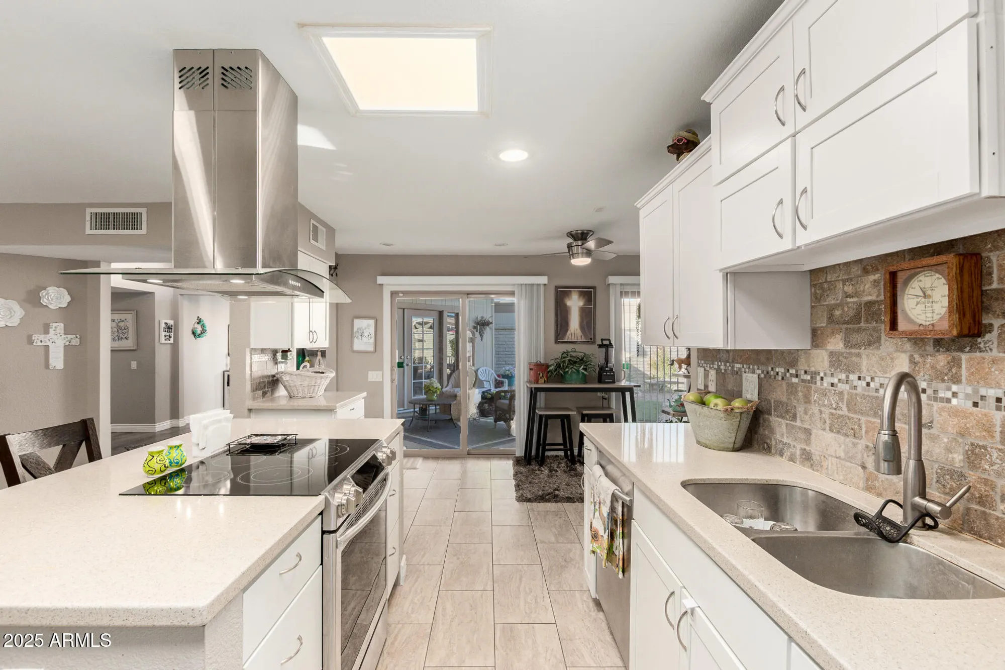 Property Slideshow image 10 of 19 | 13863 n 108th dr, Sun City, AZ, 85351