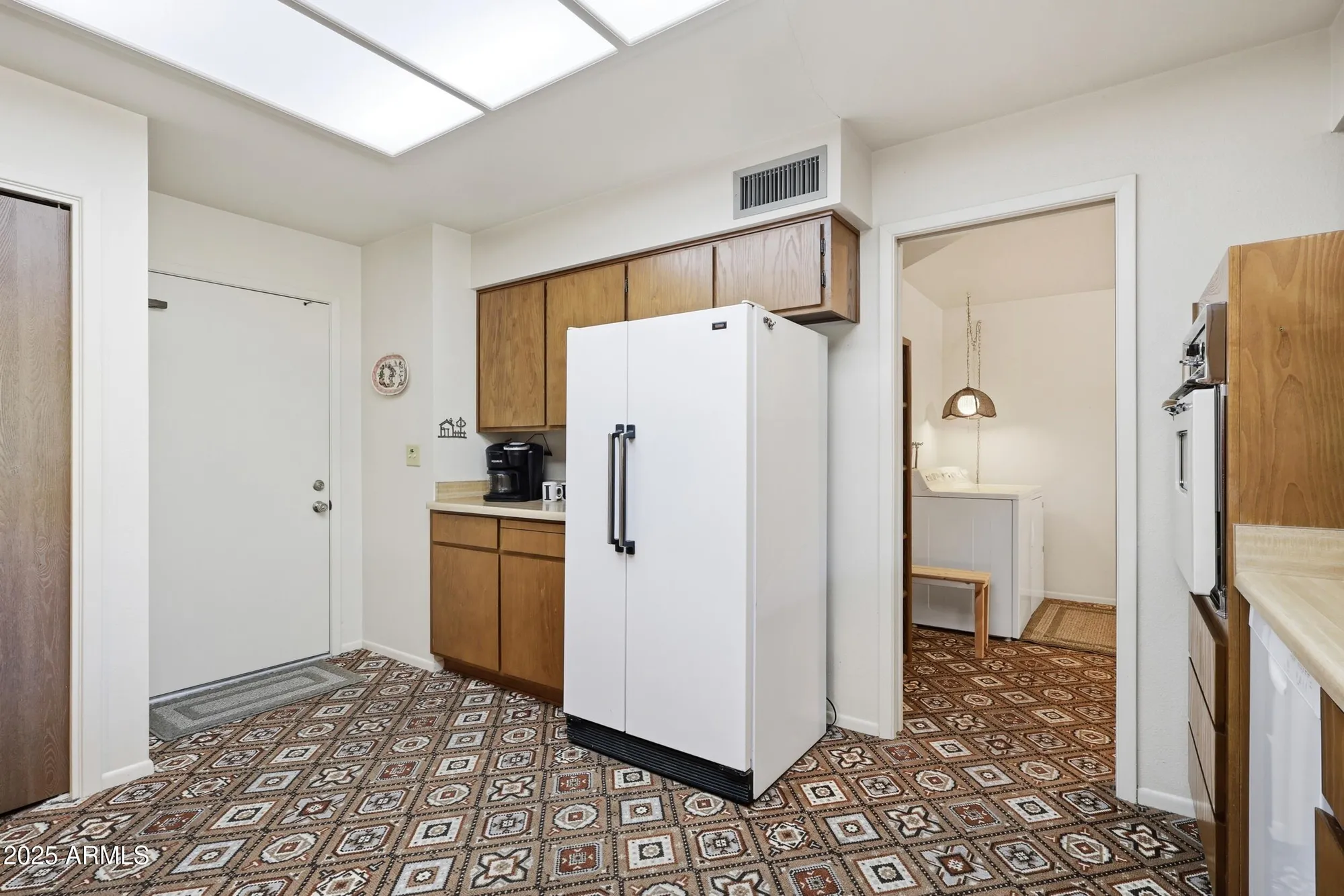 Property Slideshow image 8 of 29 | 4726 e carol ave, Mesa, AZ, 85206