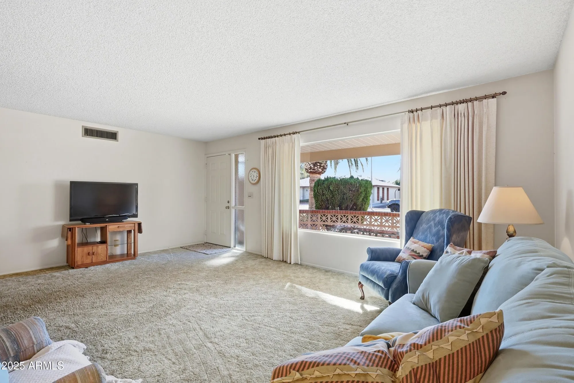 Property Slideshow image 5 of 29 | 4726 e carol ave, Mesa, AZ, 85206