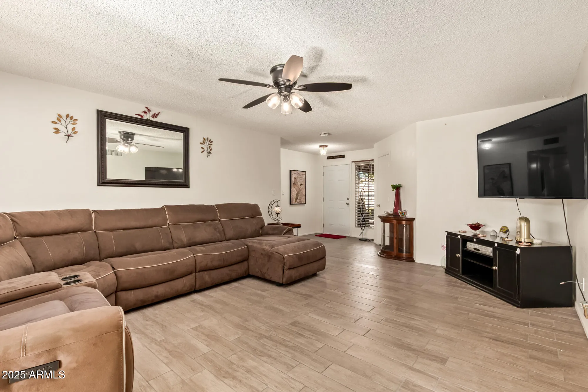 Property Slideshow image 4 of 34 | 7857 e fay ave, Mesa, AZ, 85208