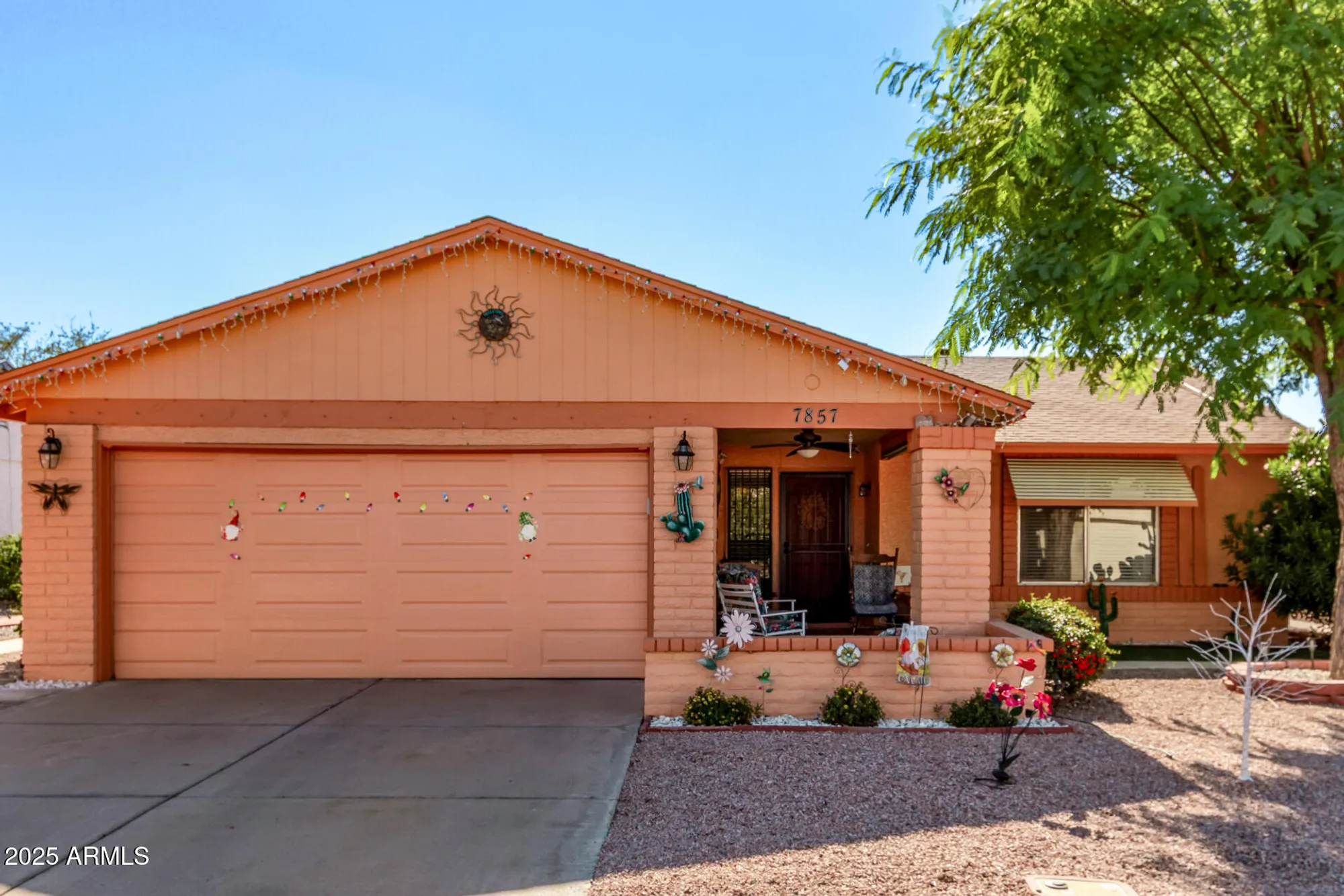 Property Slideshow image 31 of 34 | 7857 e fay ave, Mesa, AZ, 85208
