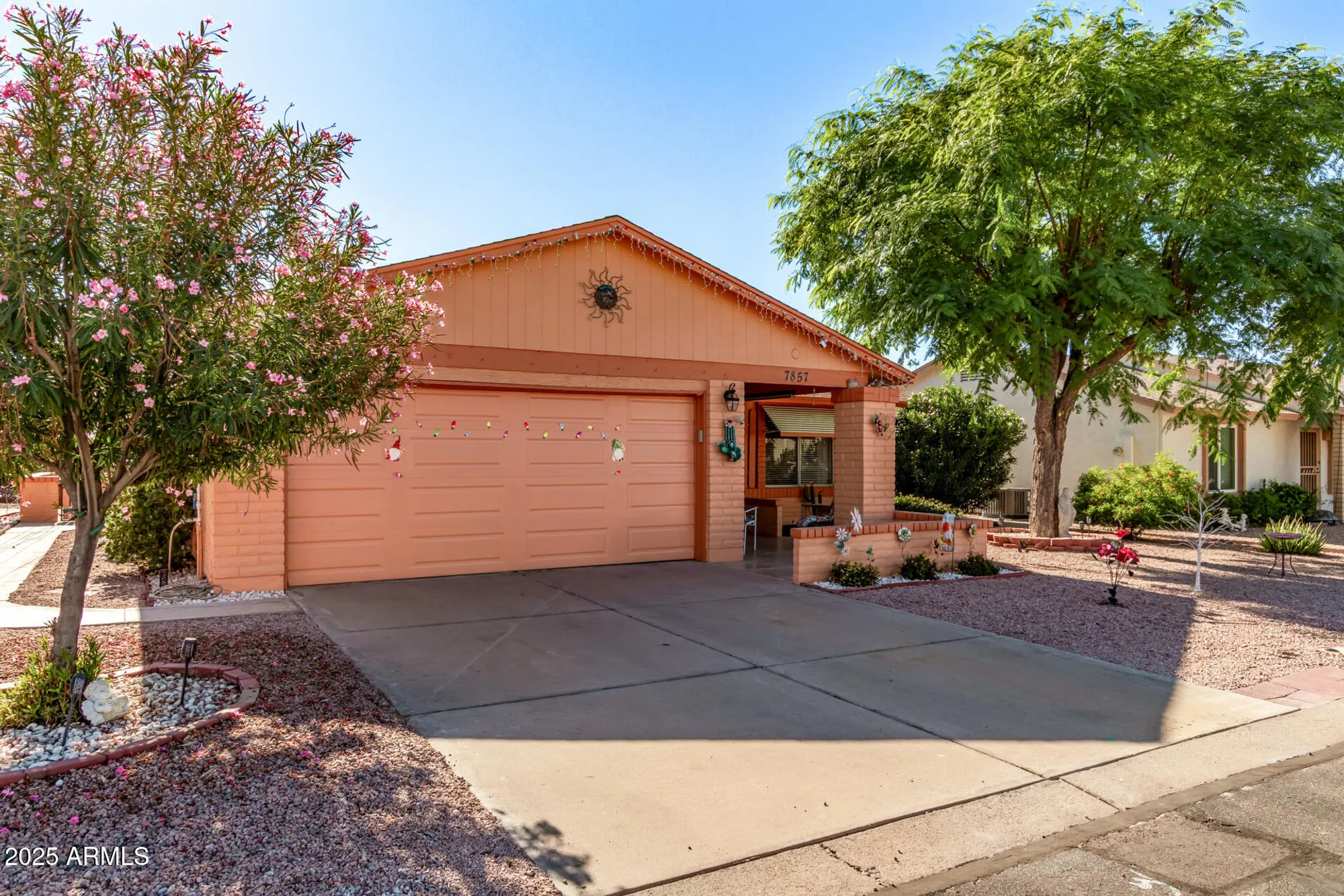 Property Slideshow image 32 of 34 | 7857 e fay ave, Mesa, AZ, 85208