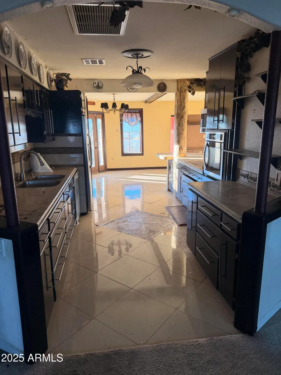 Property Slideshow image 10 of 32 | 10656 w connecticut ave, Sun City, AZ, 85351