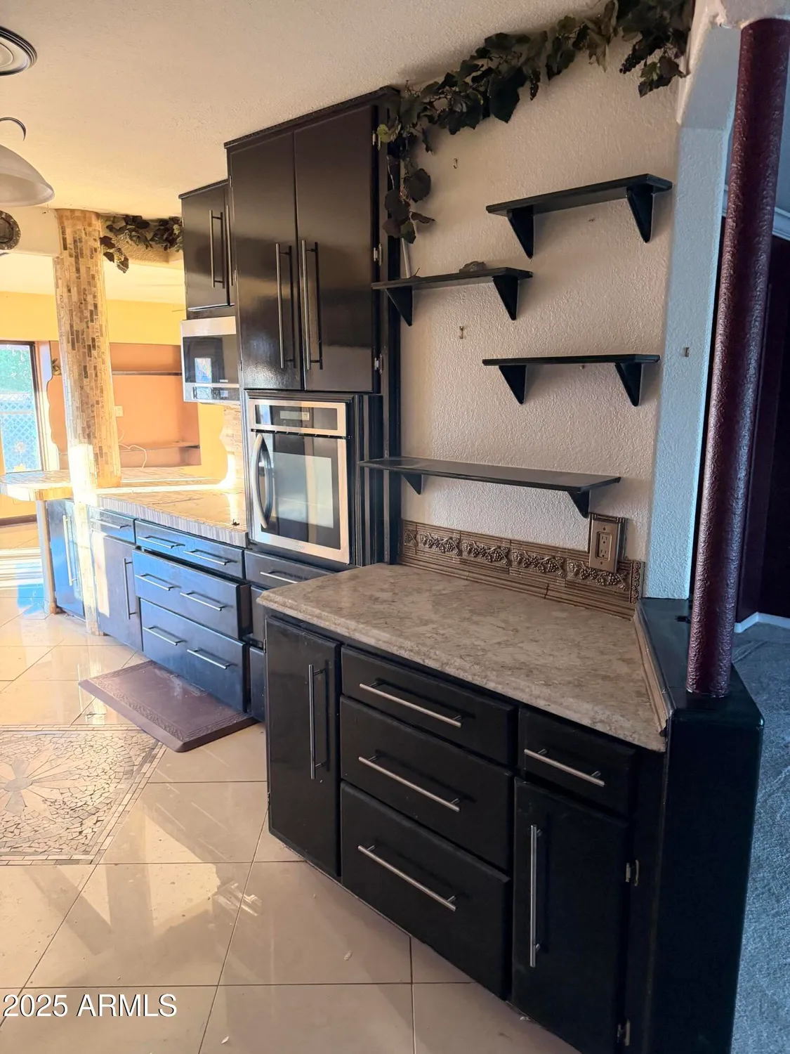 Property Slideshow image 8 of 32 | 10656 w connecticut ave, Sun City, AZ, 85351