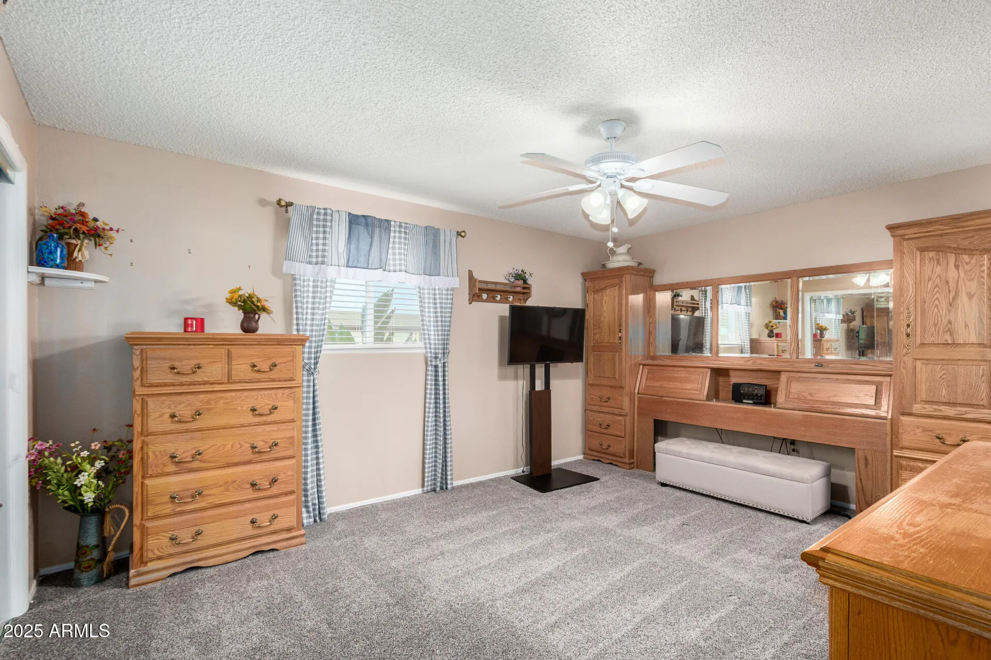 Property Slideshow image 22 of 31 | 5857 e dodge st, Mesa, AZ, 85205